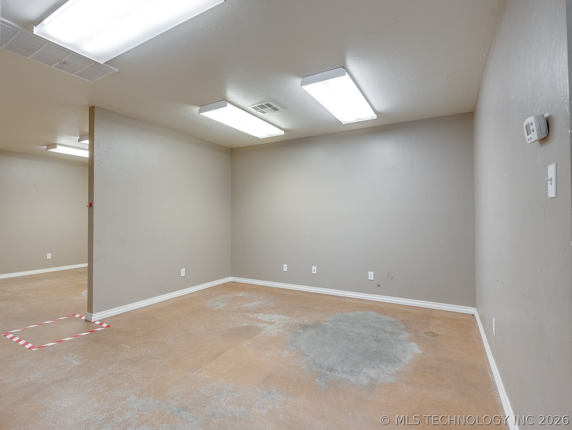 122 N Hickory Street Property Photo 29
