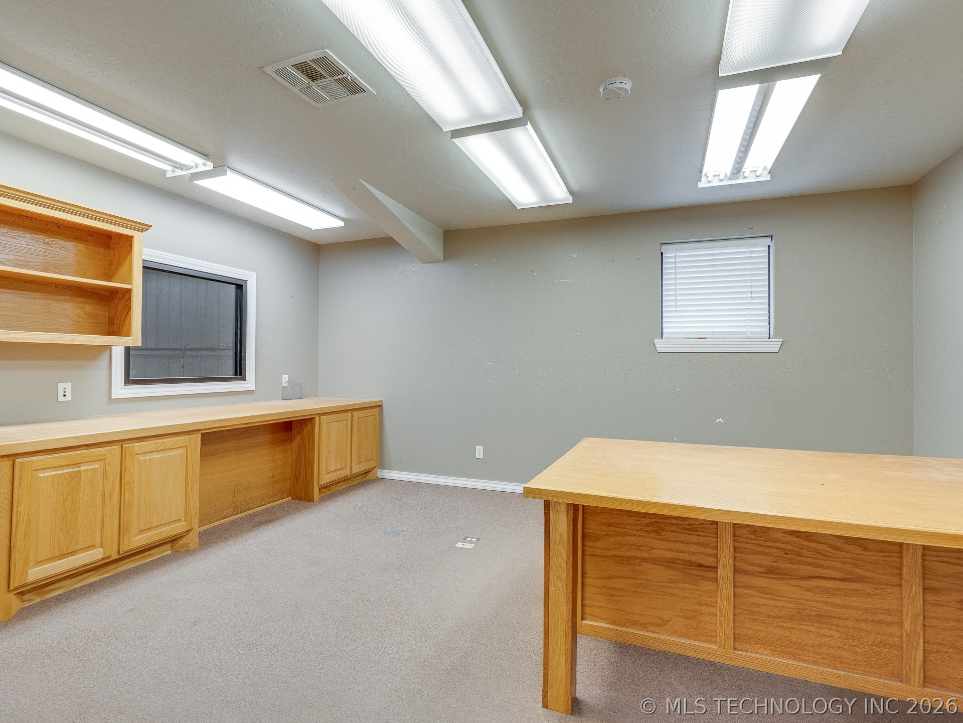 122 N Hickory Street Property Photo 42