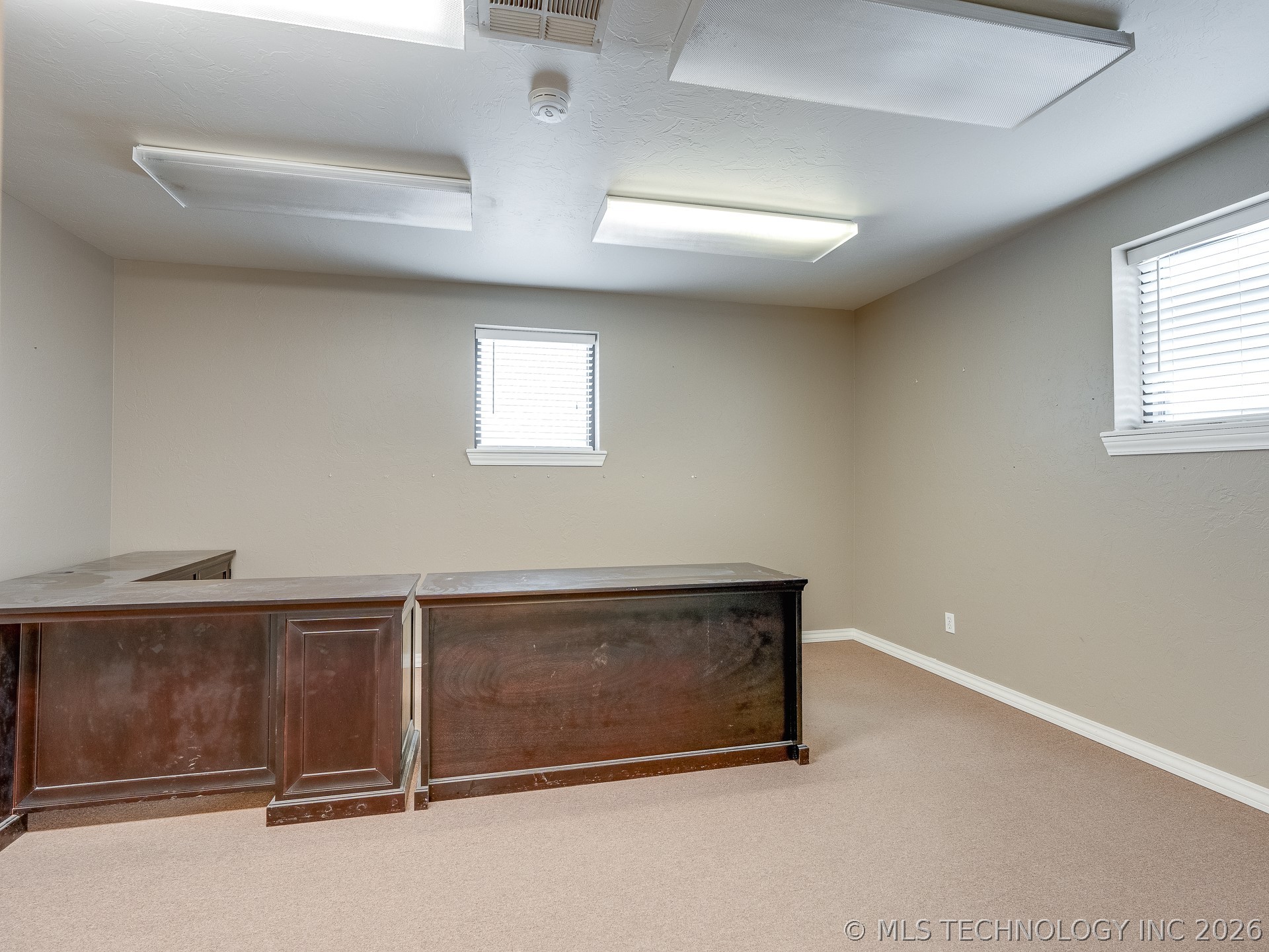 122 N Hickory Street Property Photo 44