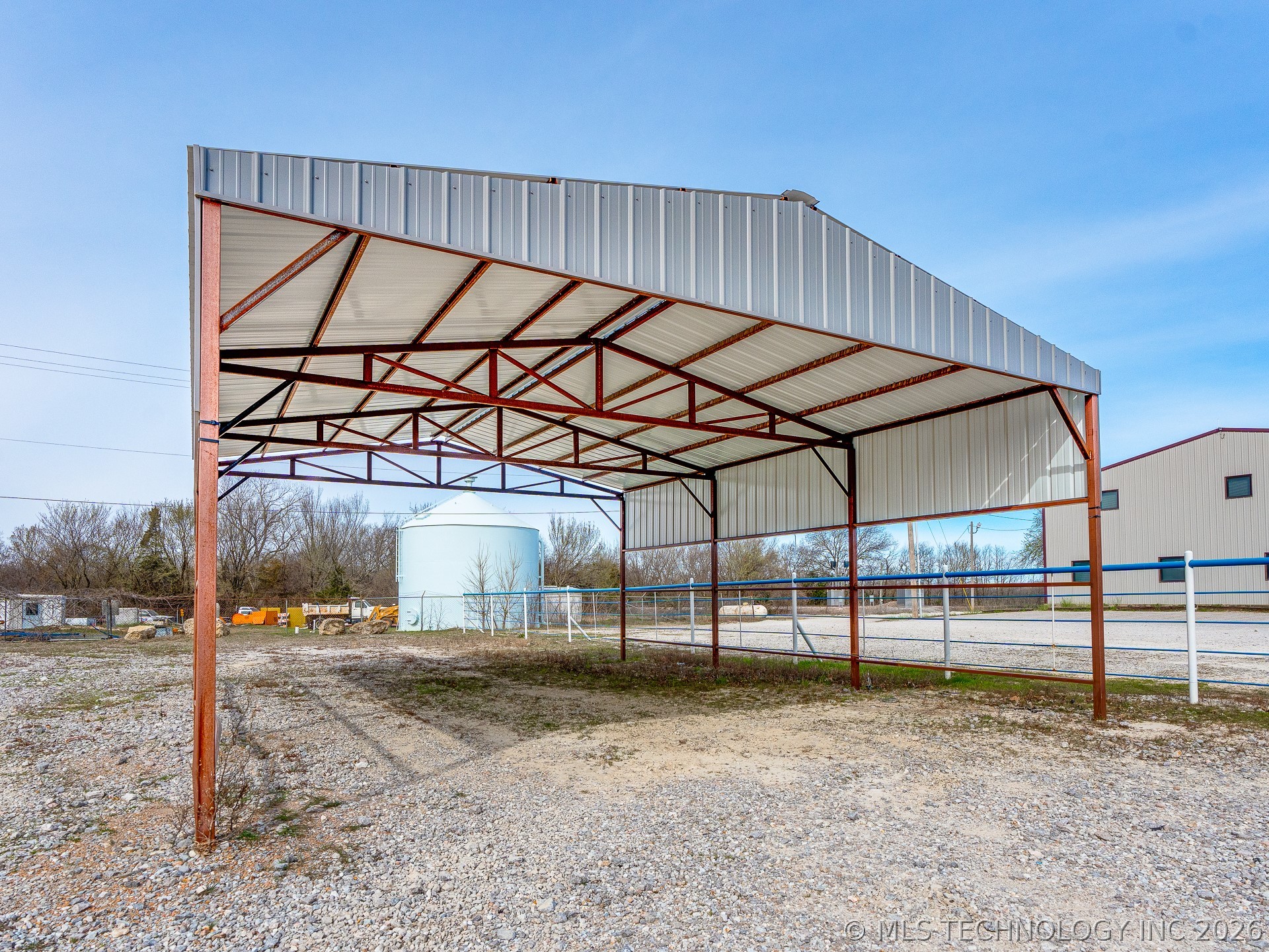 122 N Hickory Street Property Photo 45