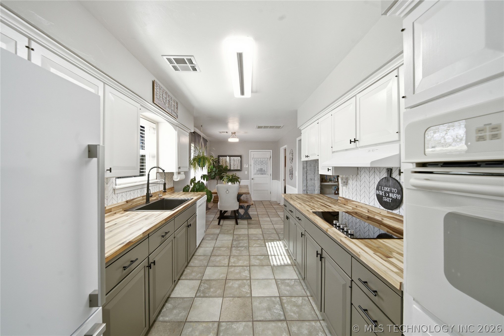 7071 E 53rd Street Property Photo 11