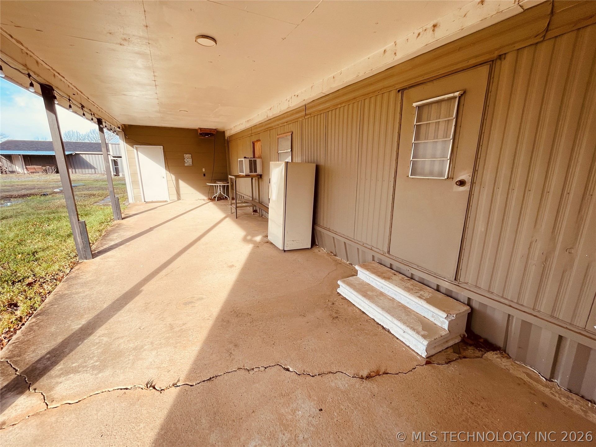 421216 E 1161 Road Property Photo 20