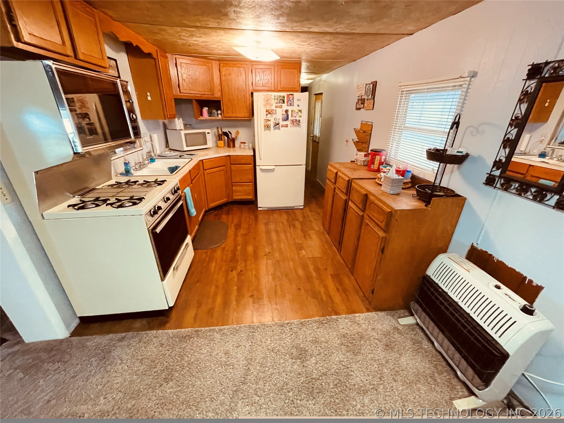 421216 E 1161 Road Property Photo 25