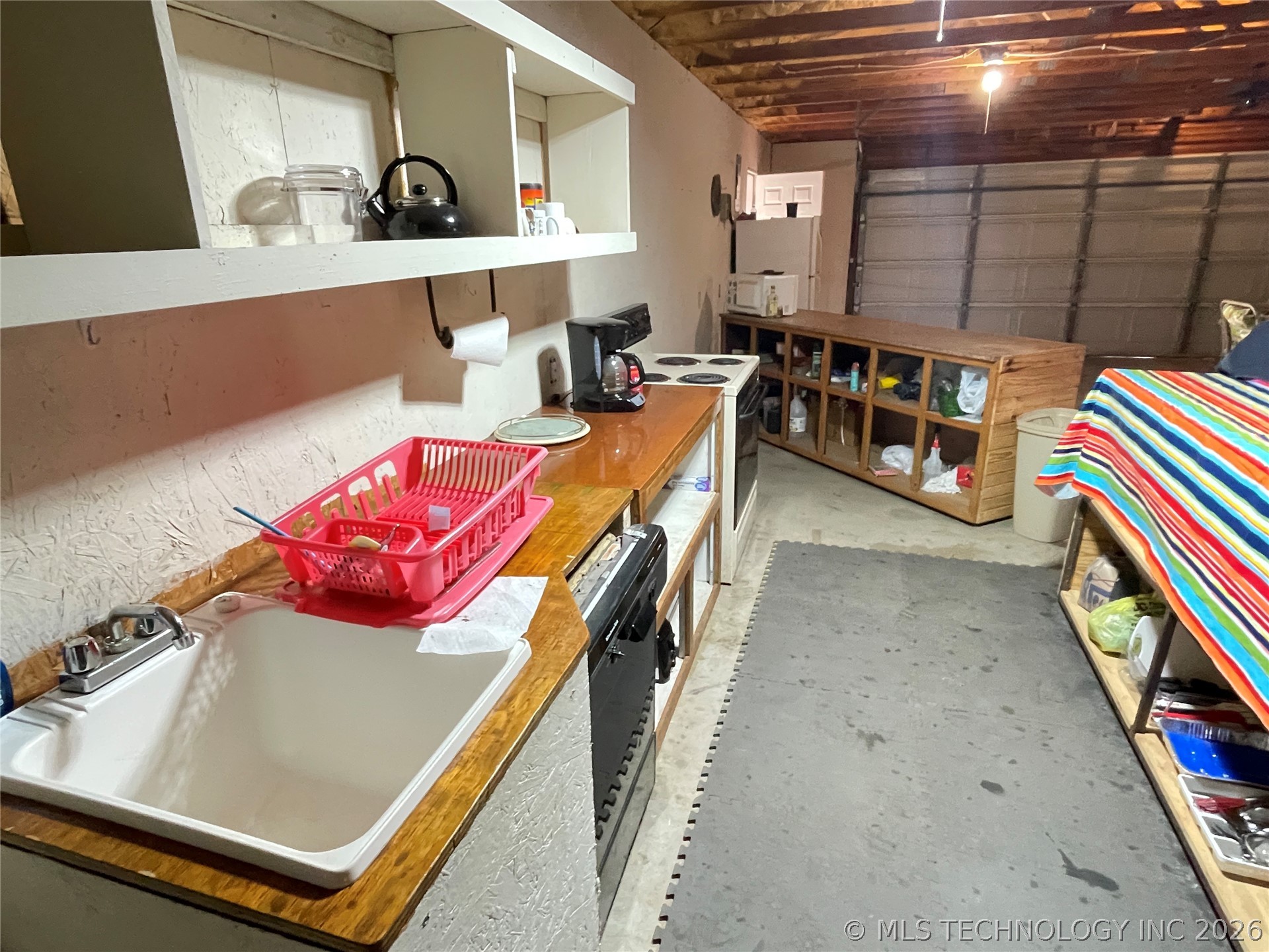 421216 E 1161 Road Property Photo 35