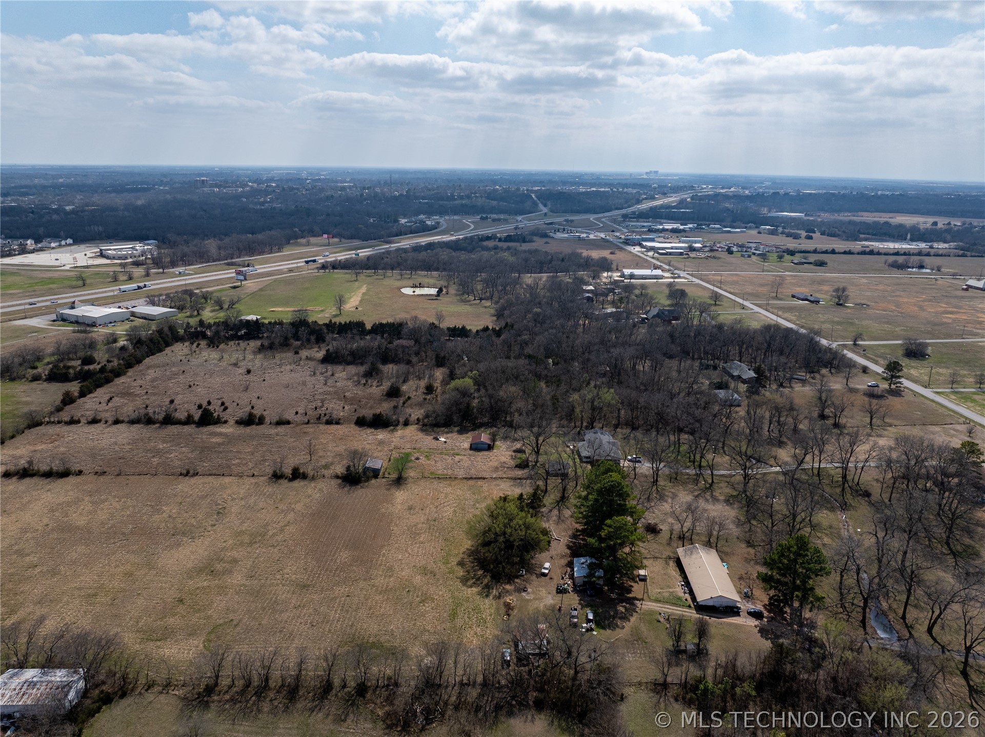 4134 N Washington Property Photo 6