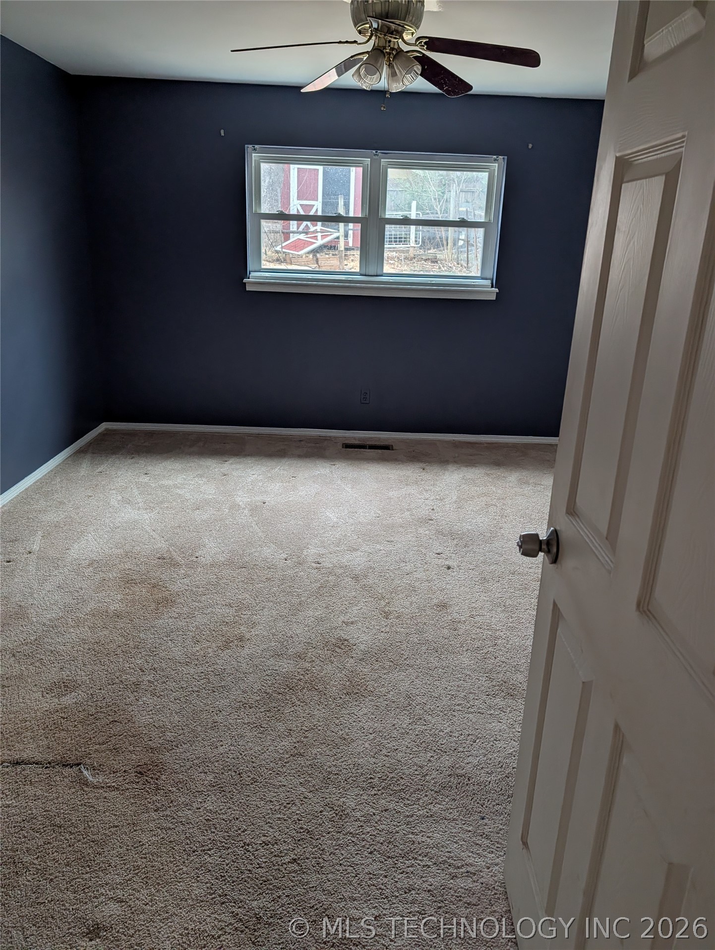 7937 S Florence Avenue Property Photo 3