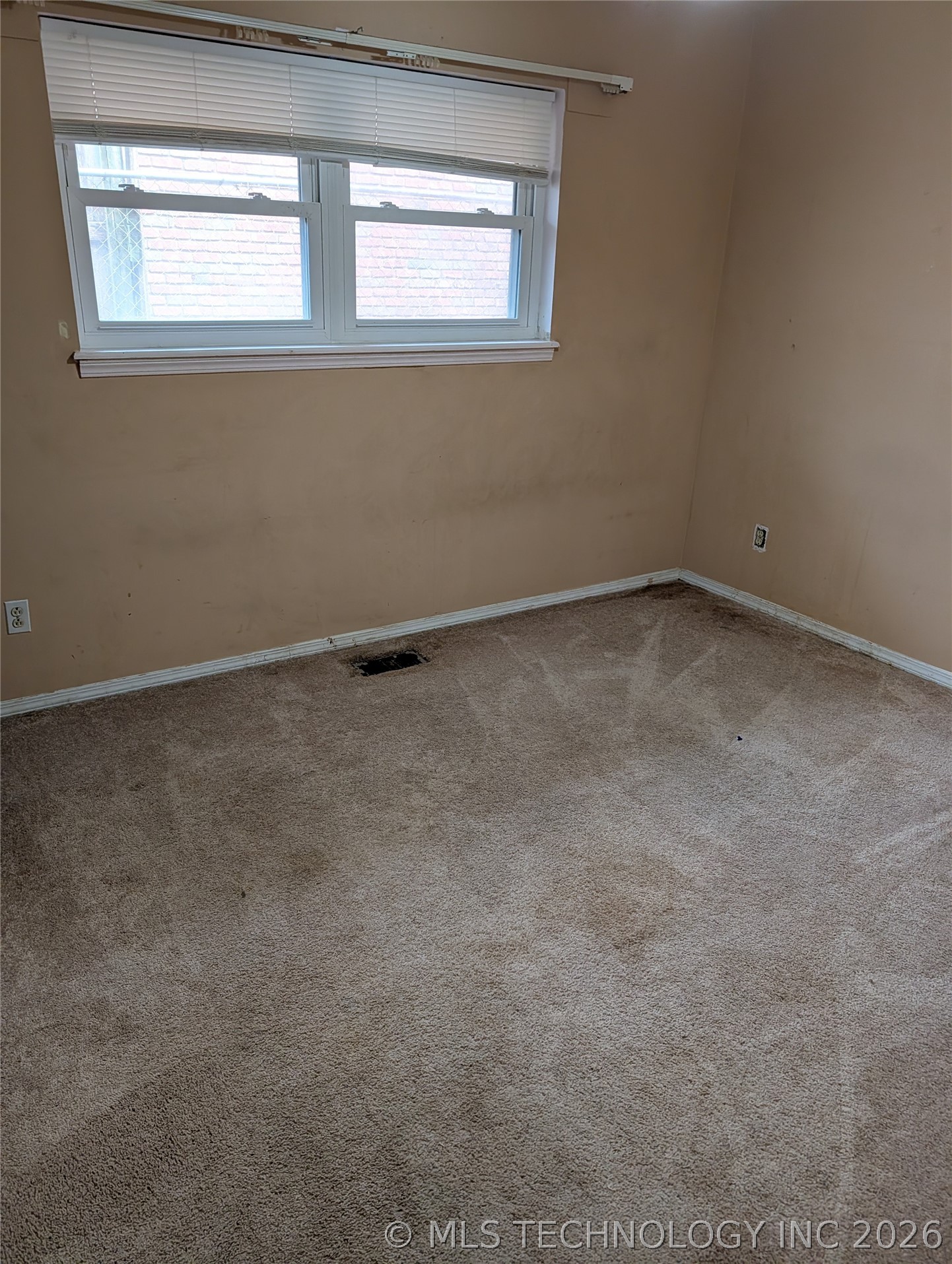 7937 S Florence Avenue Property Photo 9