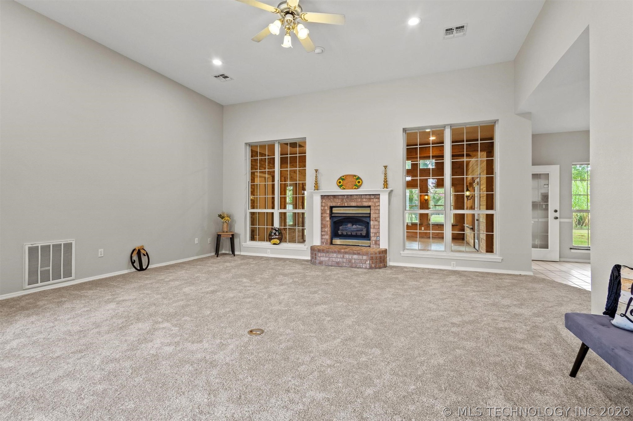 236 Pecan Acres Lane Property Photo 5