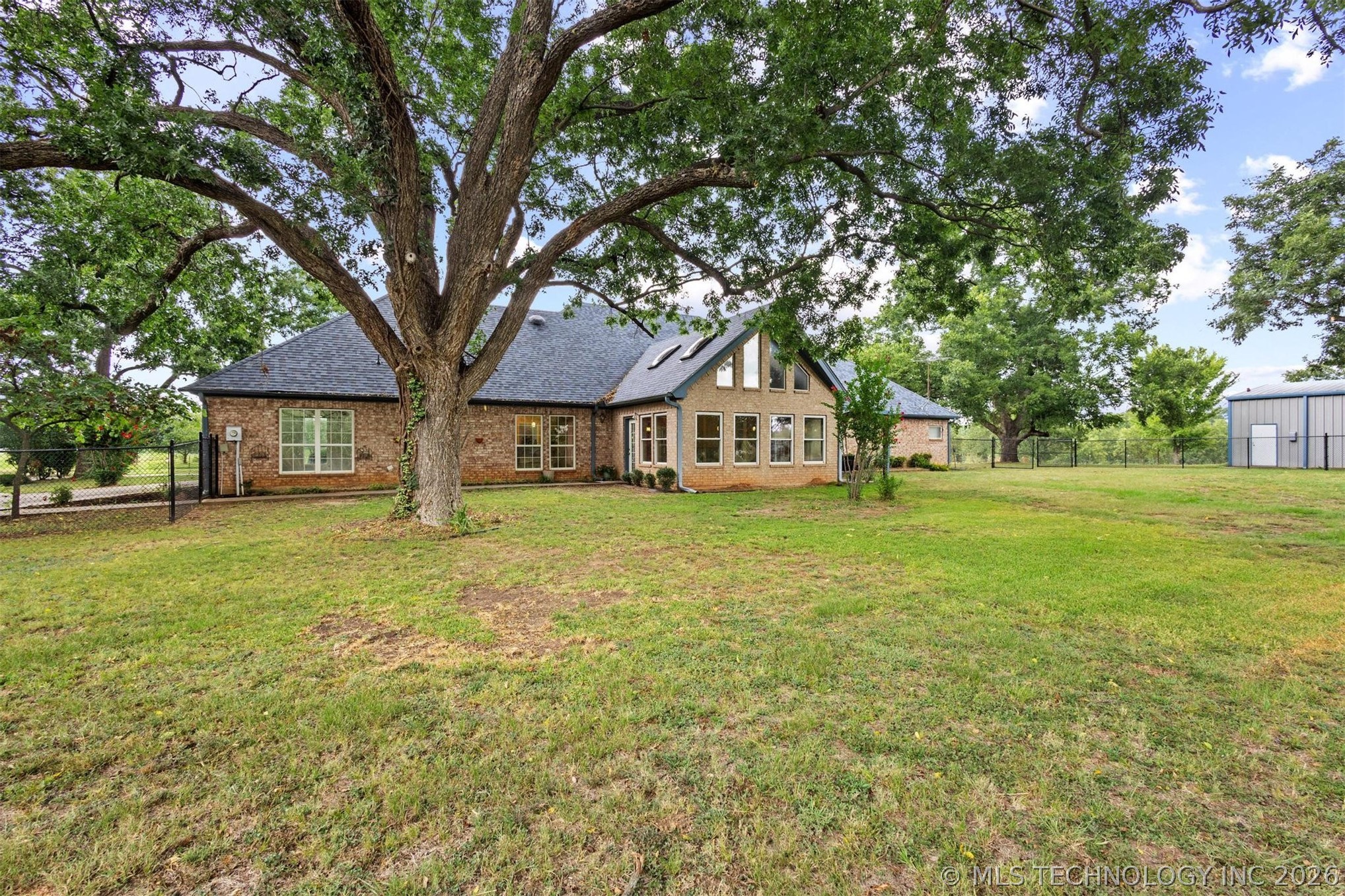 236 Pecan Acres Lane Property Photo 36