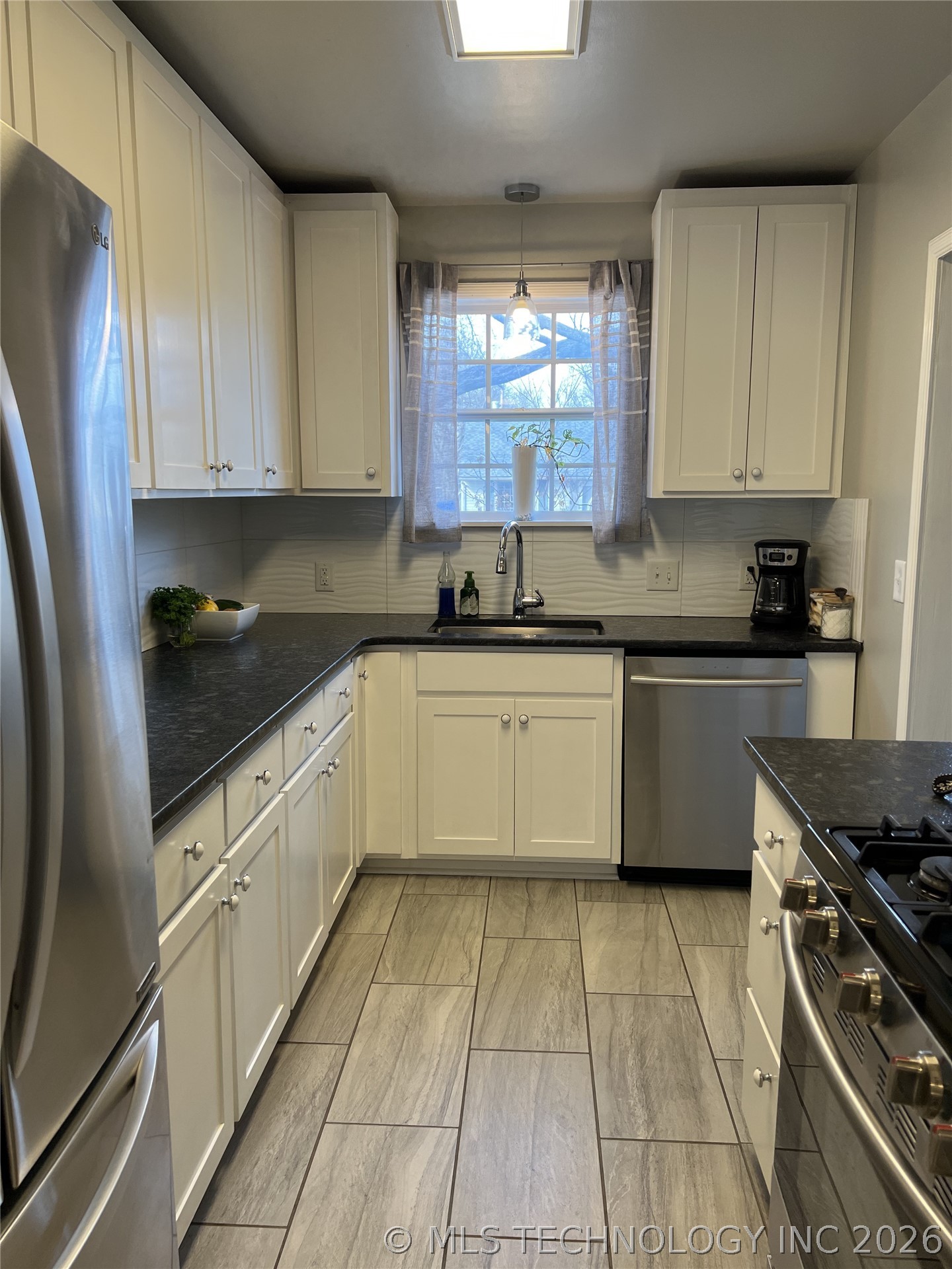 4544 E 5th Place Property Photo 14