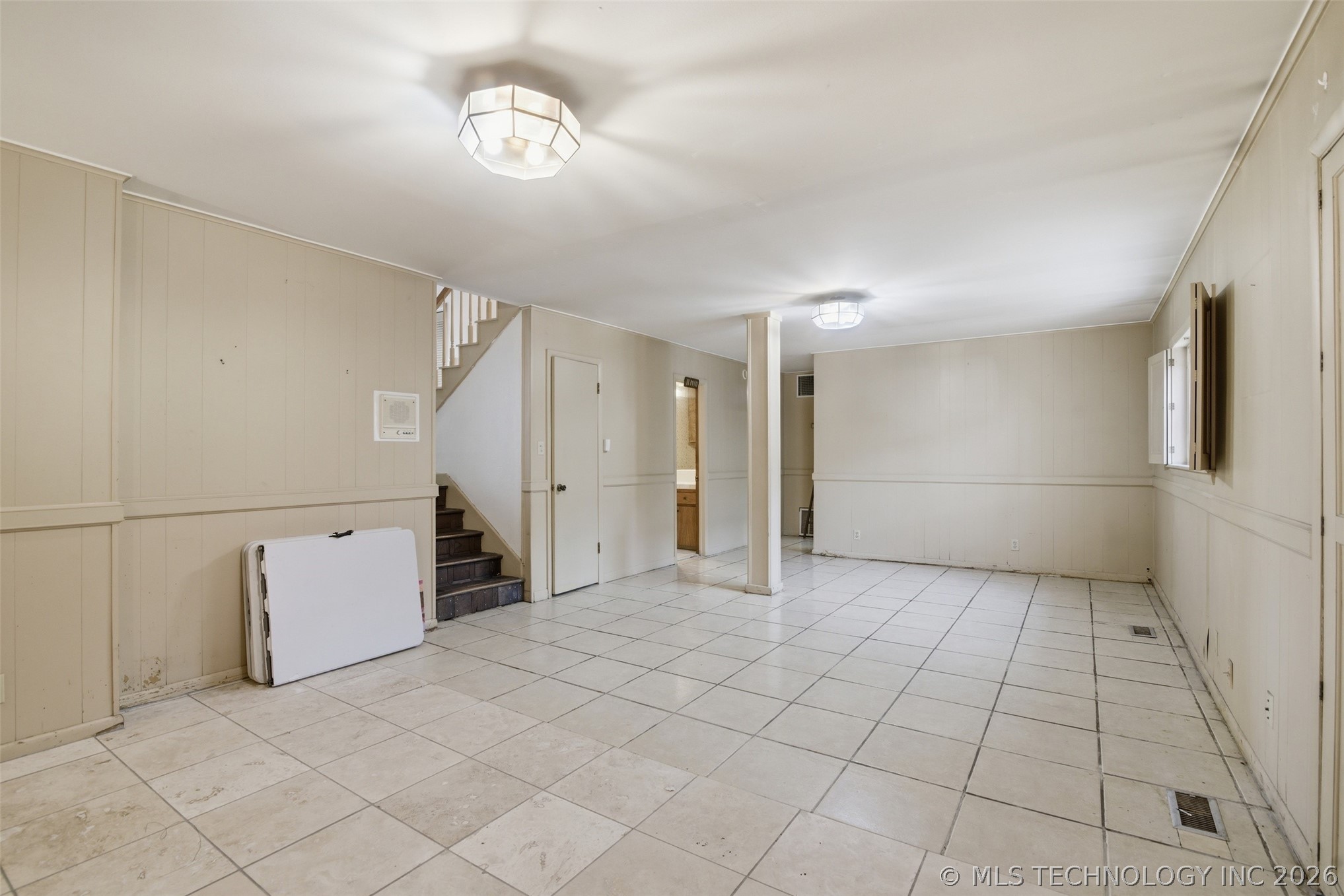 6022 S 72nd East Avenue Property Photo 15