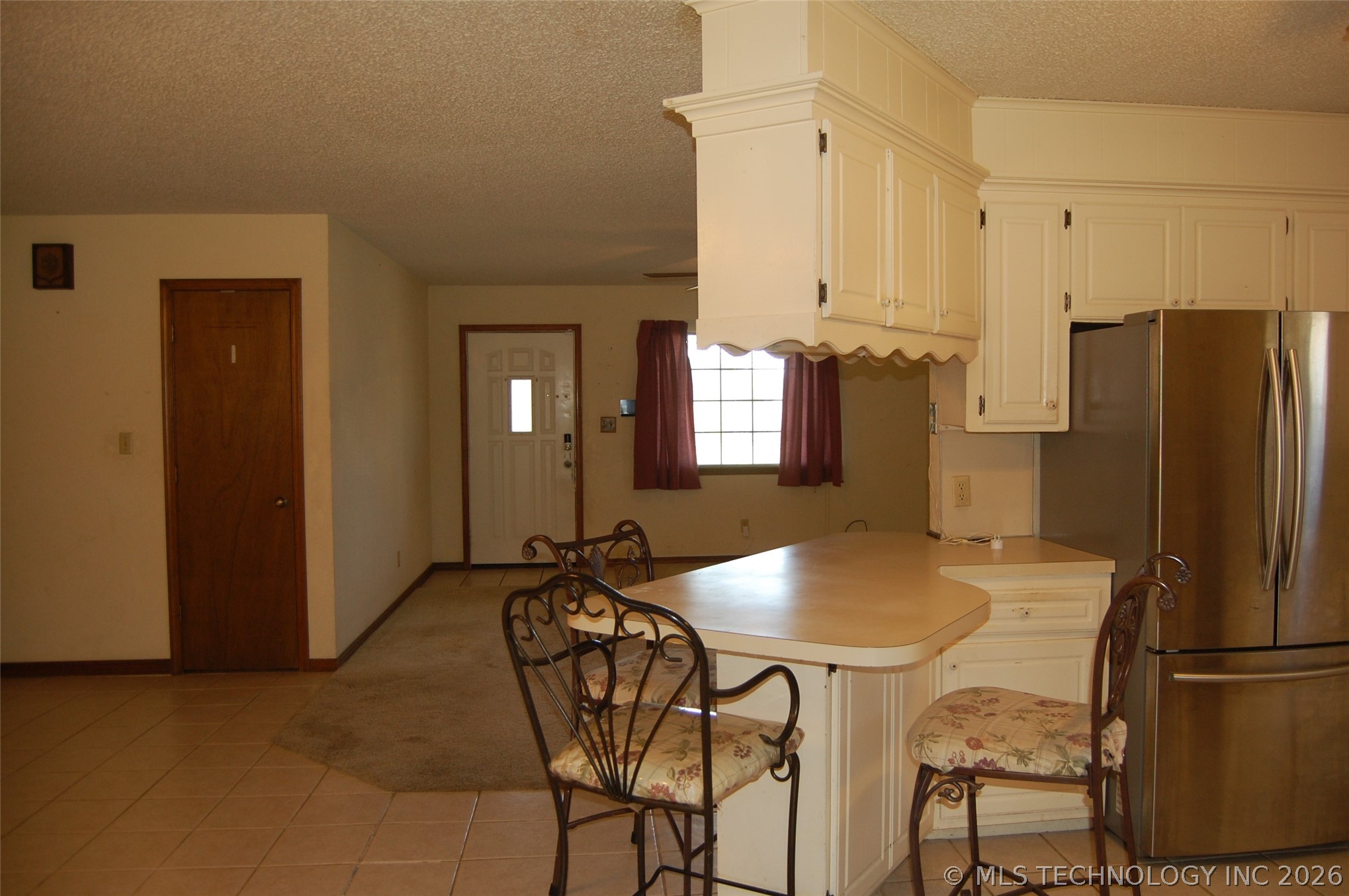 24320 C Street Property Photo 5