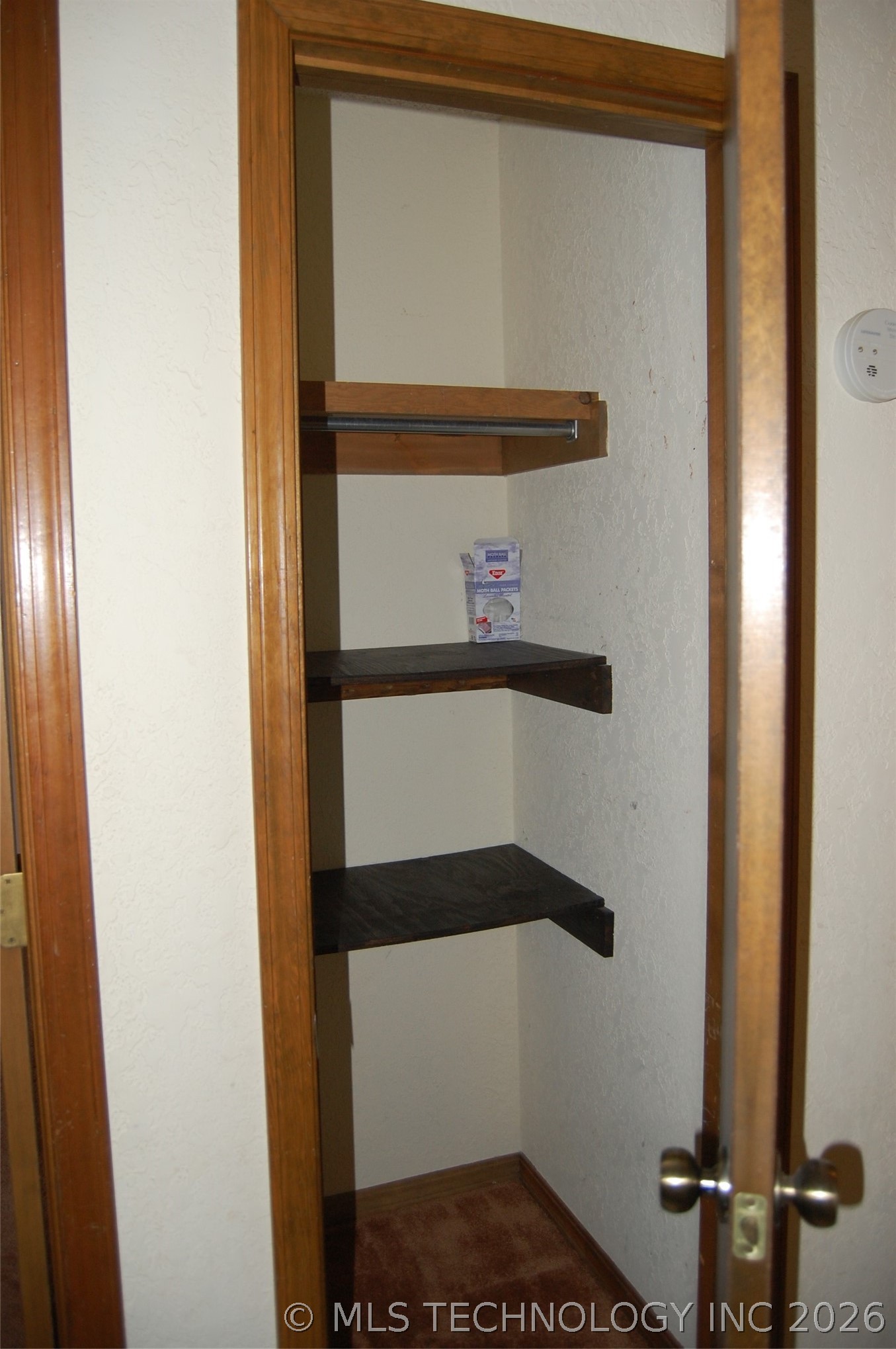 24320 C Street Property Photo 16