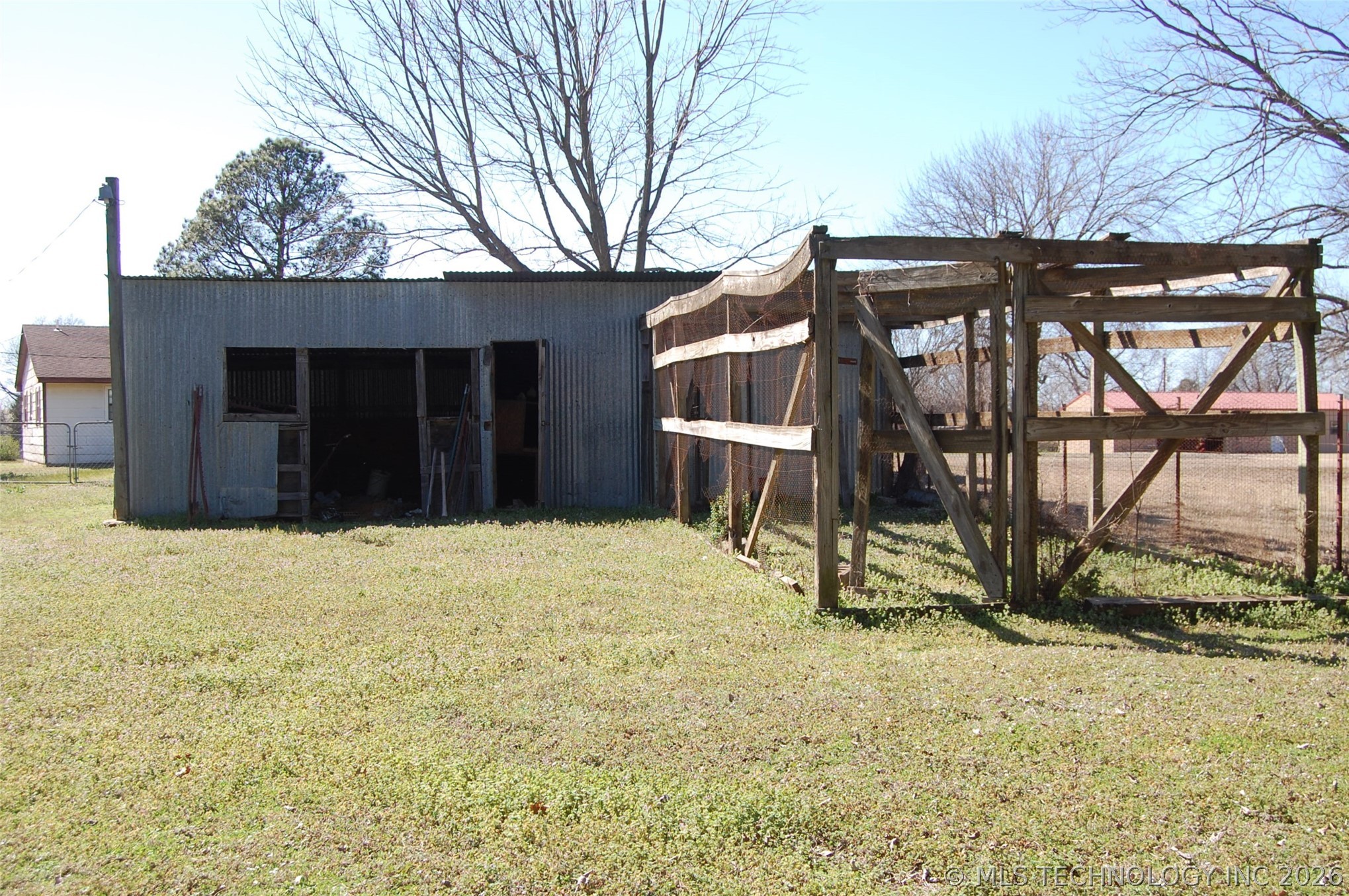 24320 C Street Property Photo 38
