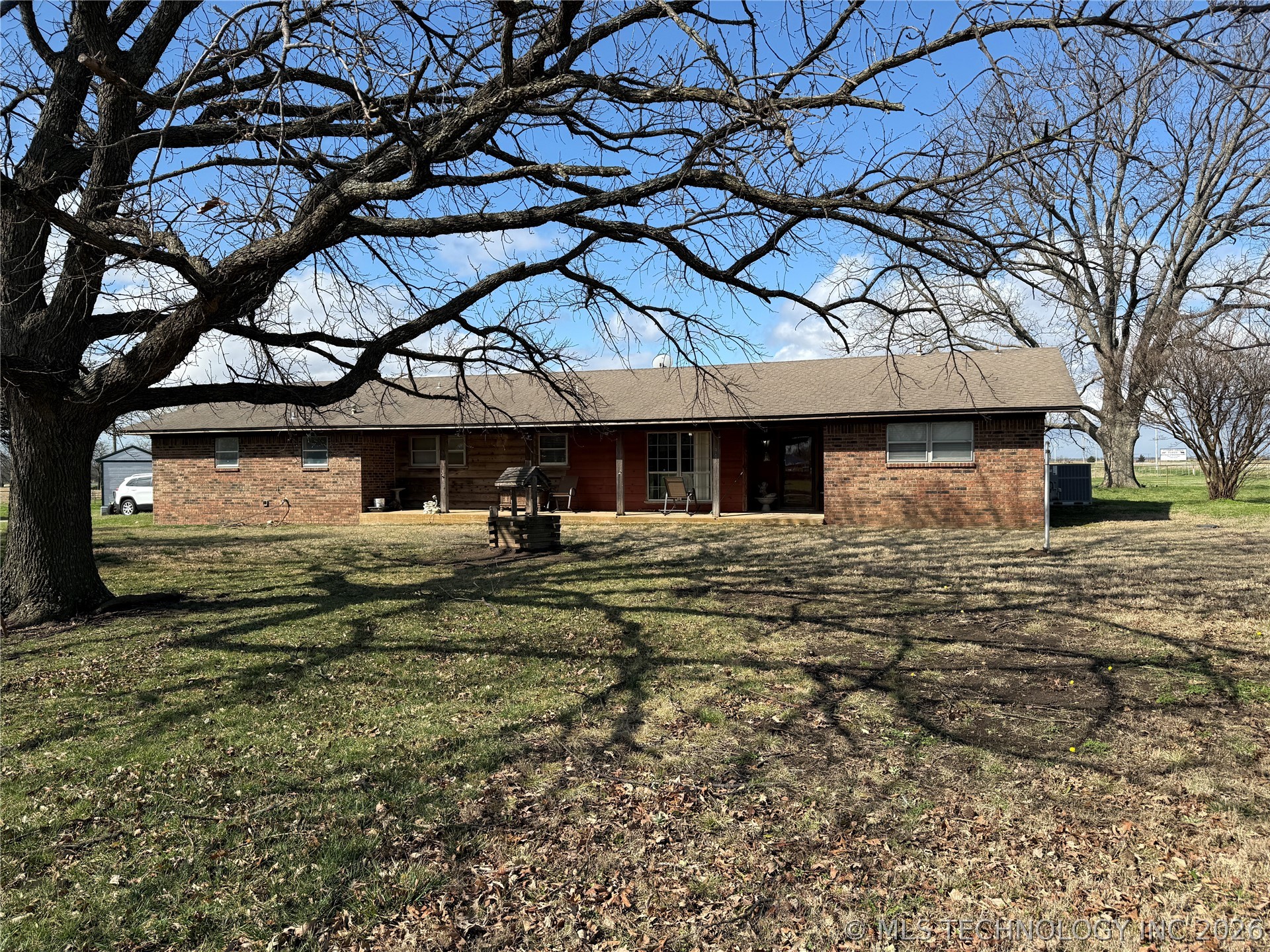 9054 Allen Property Photo 1