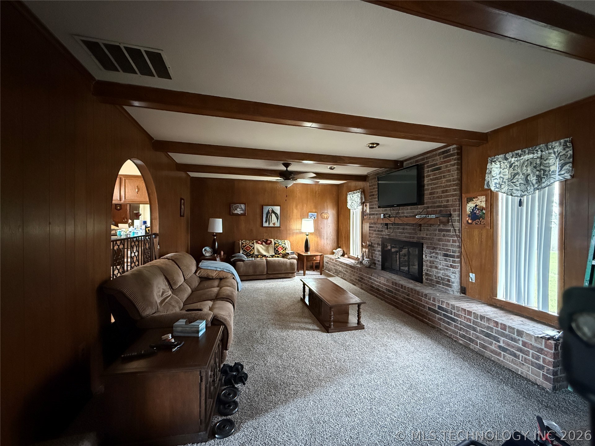 9054 Allen Property Photo 6