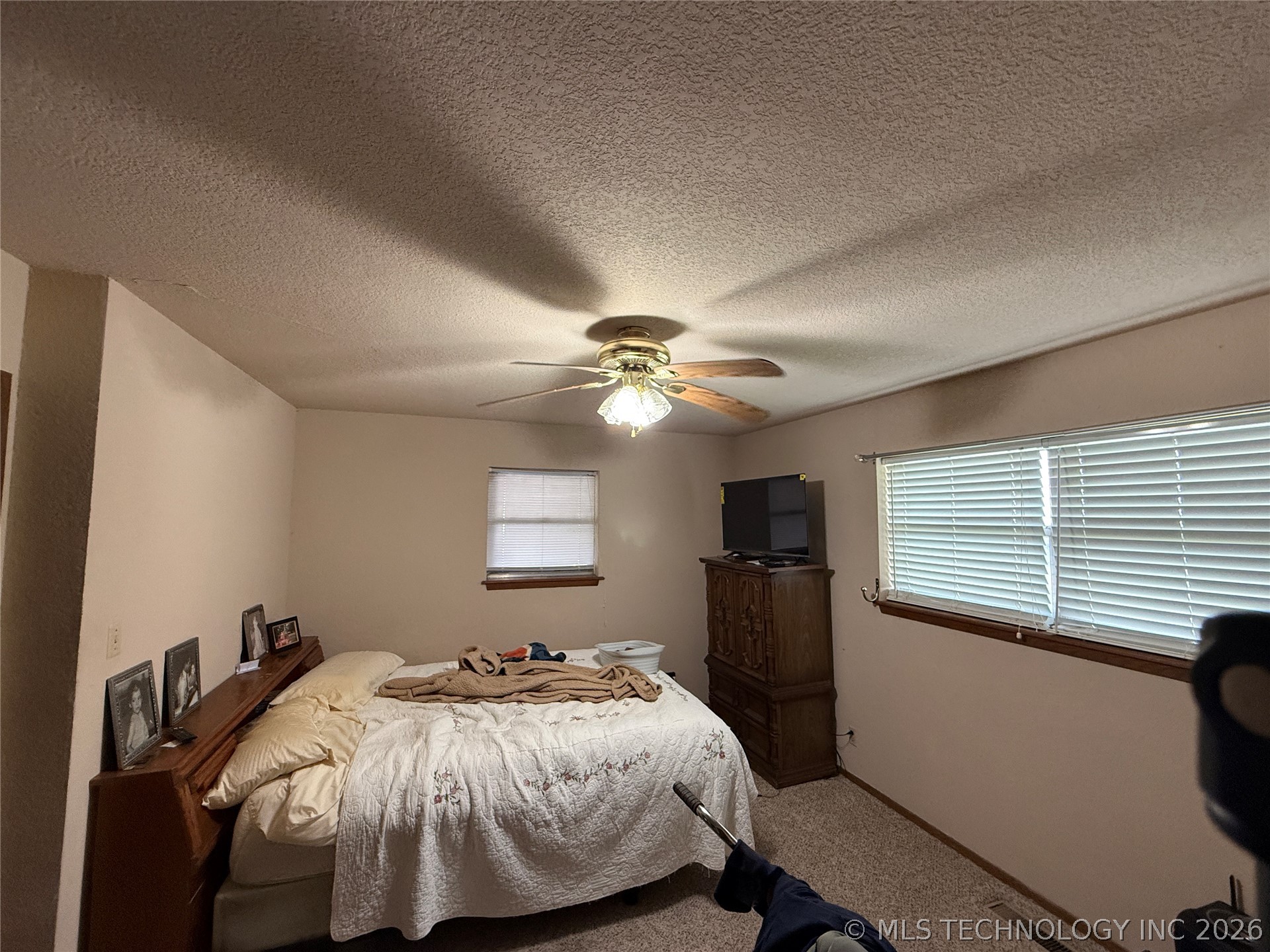 9054 Allen Property Photo 11