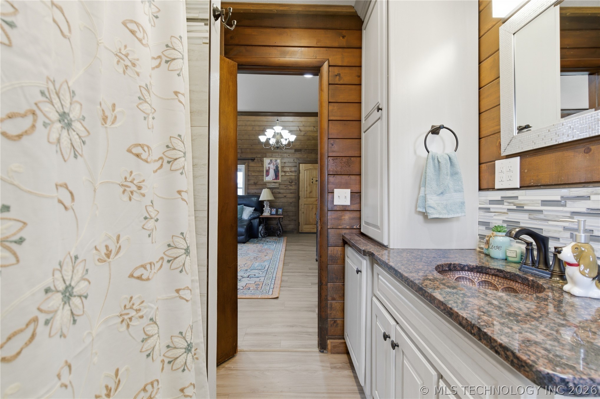 1340 Ulan Property Photo 20
