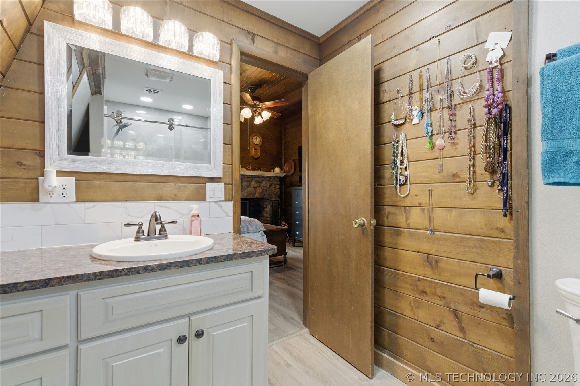 1340 Ulan Property Photo 27