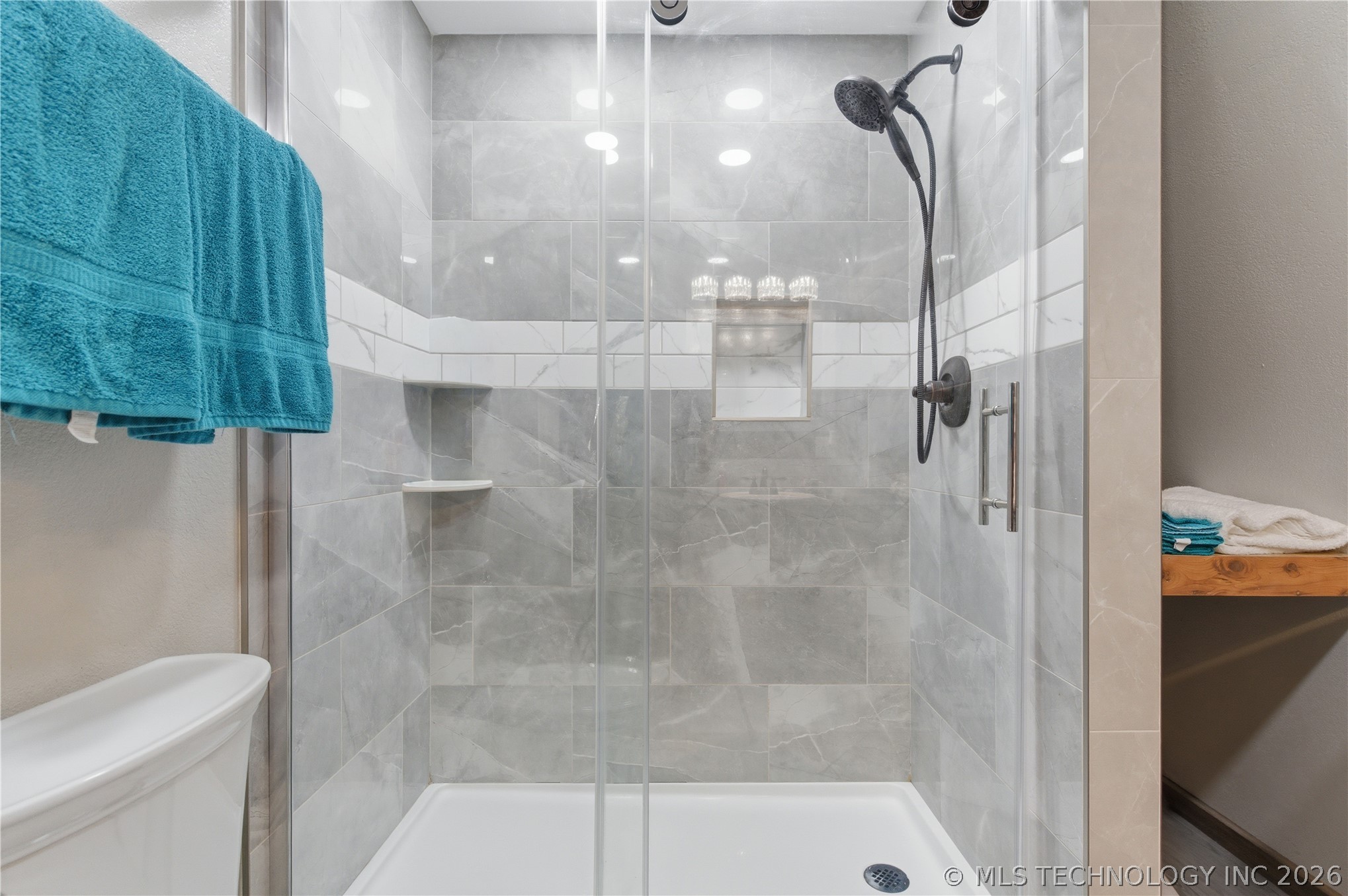 1340 Ulan Property Photo 29