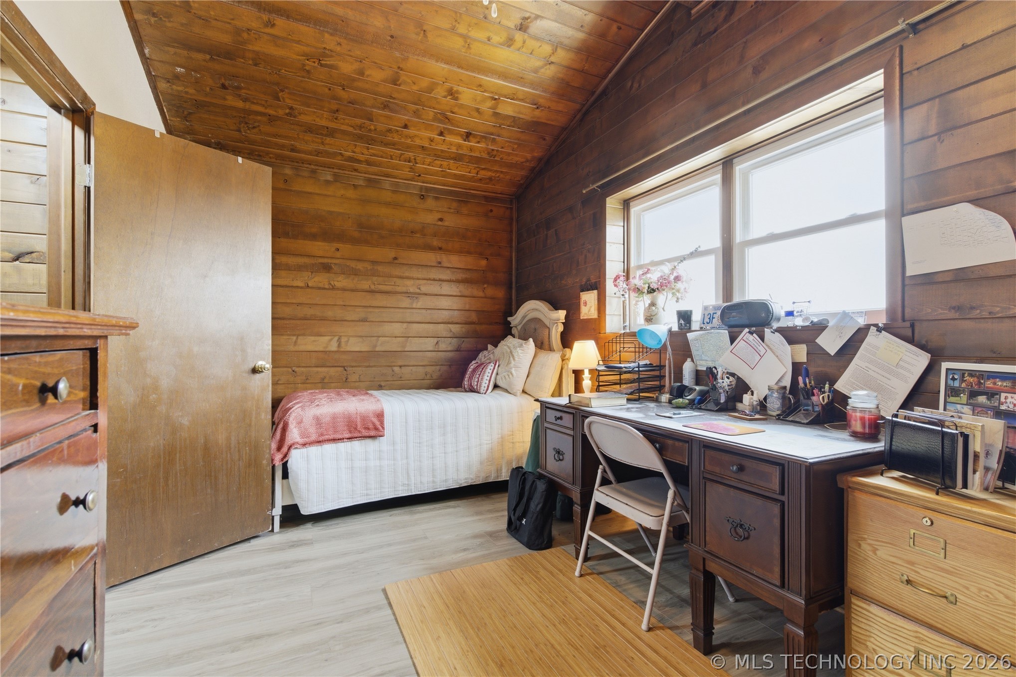 1340 Ulan Property Photo 32