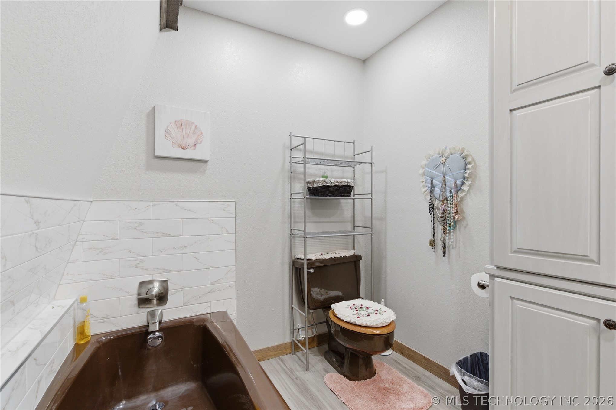 1340 Ulan Property Photo 37
