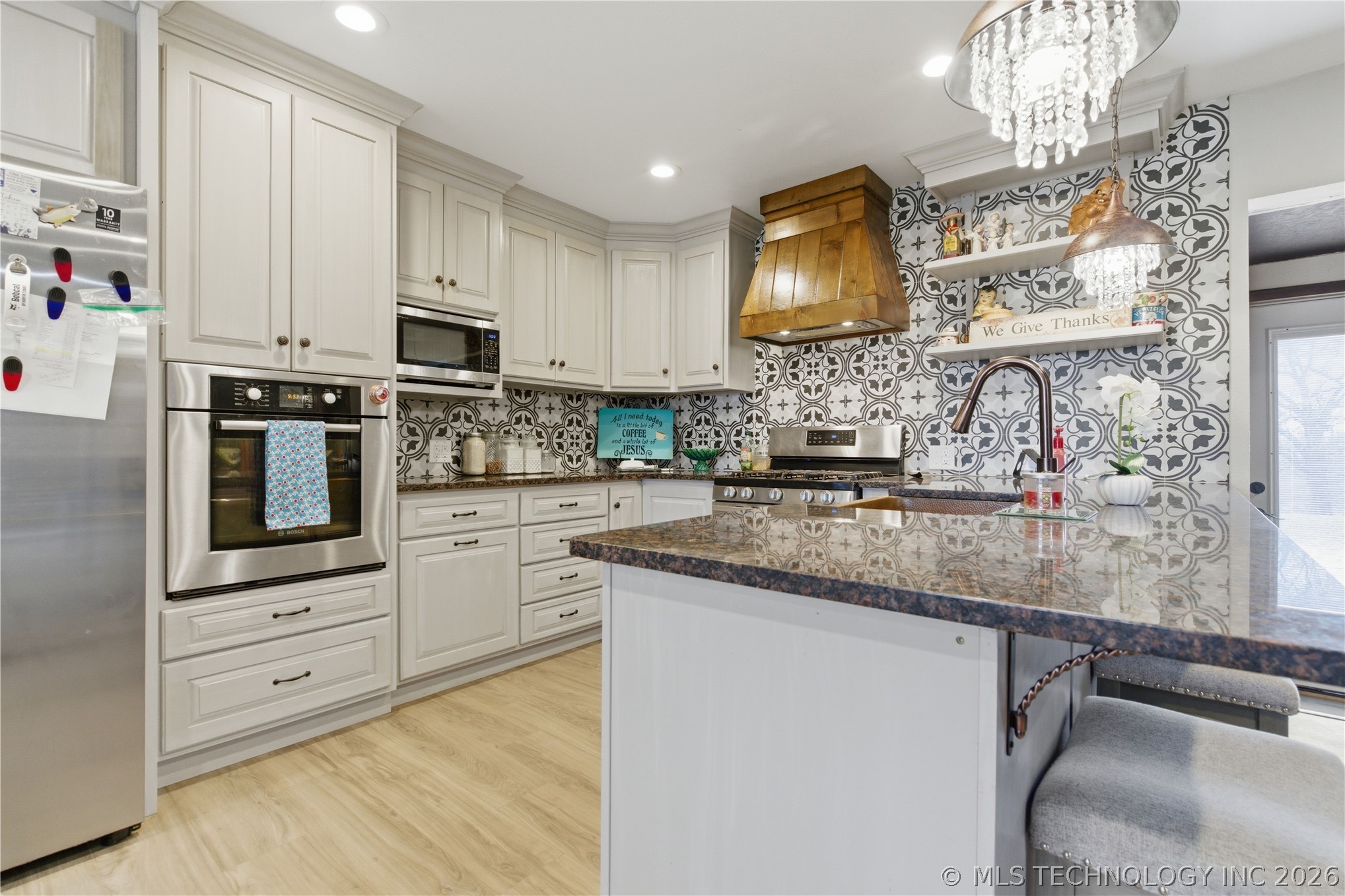1340 Ulan Property Photo 54