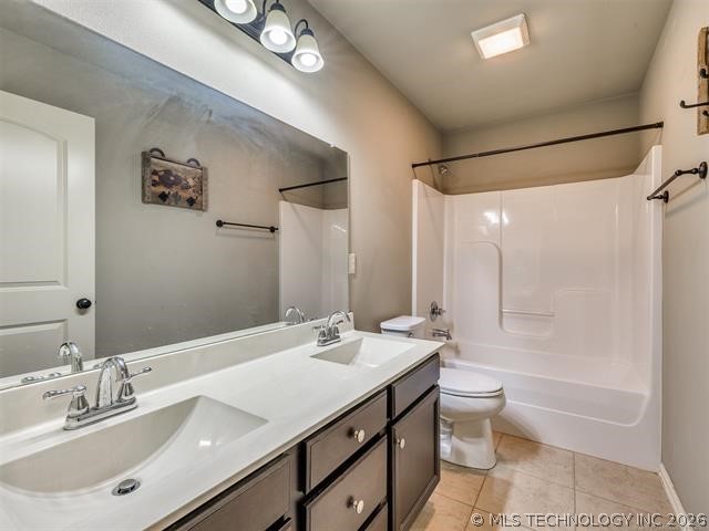 2610 E 139th Street S Property Photo 22
