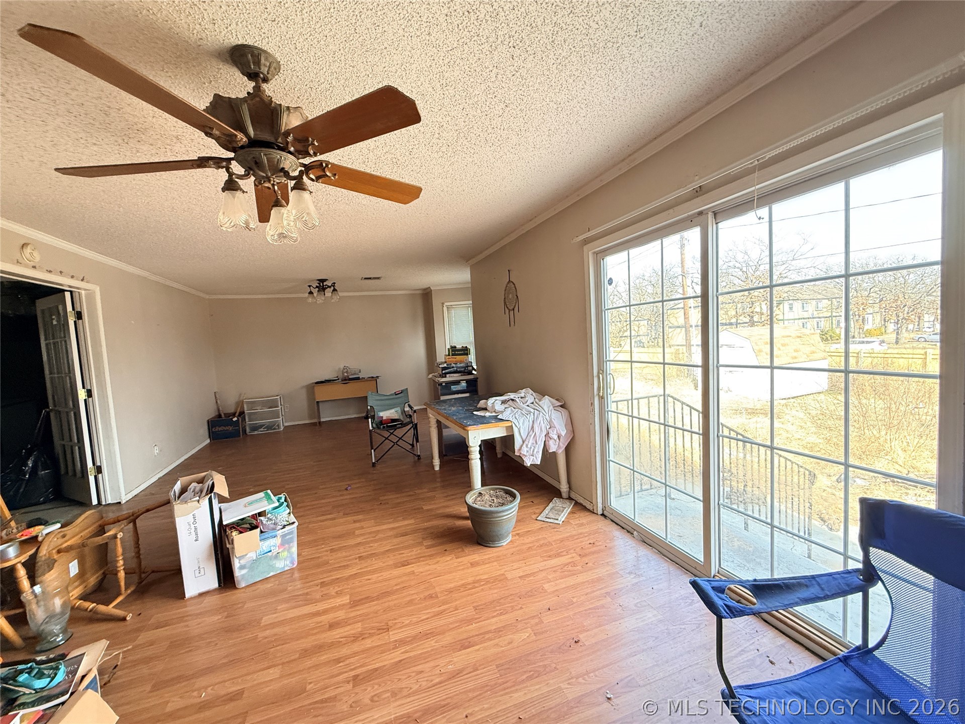 4825 S Lawton Avenue Property Photo 12