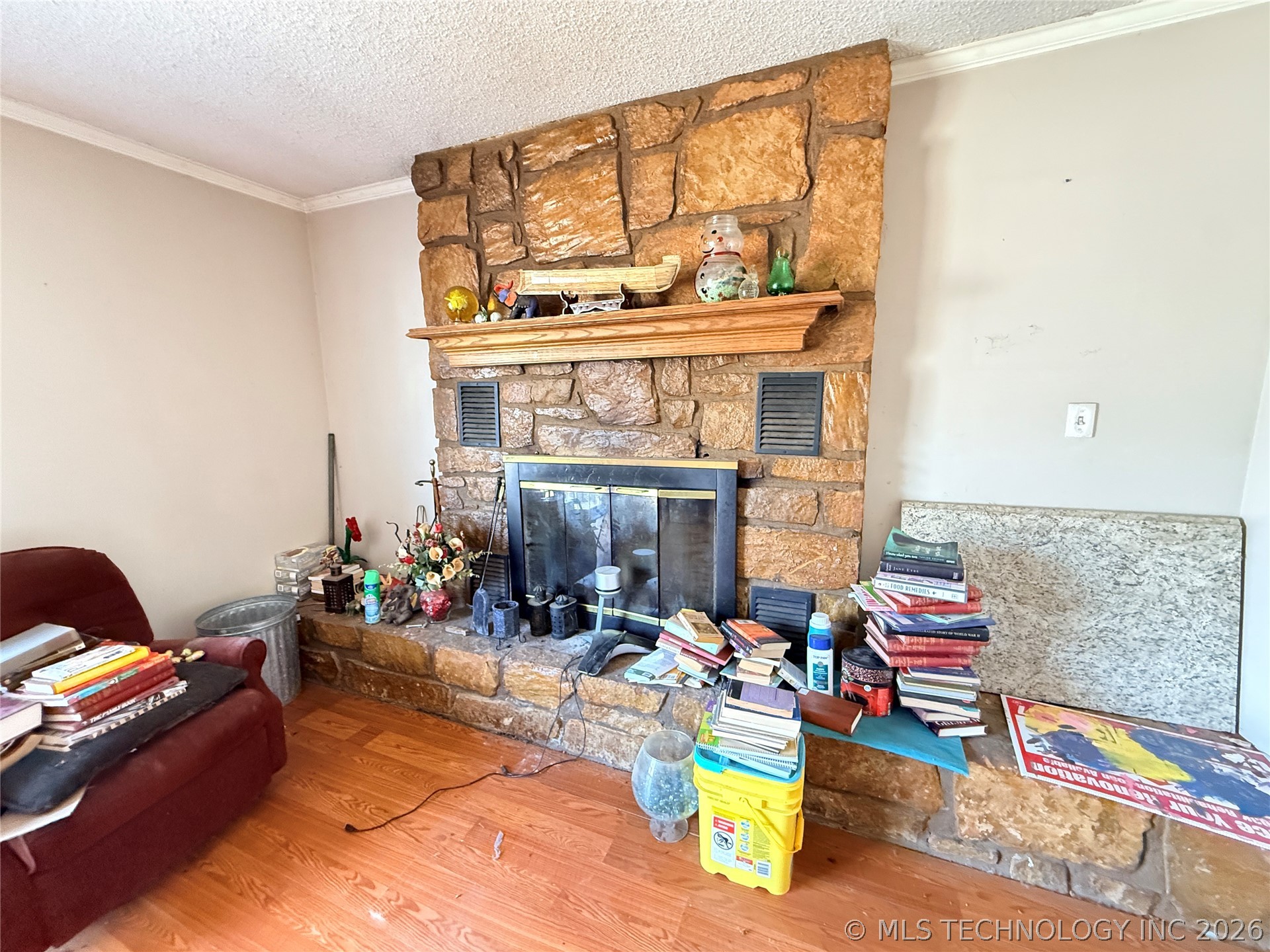 4825 S Lawton Avenue Property Photo 14
