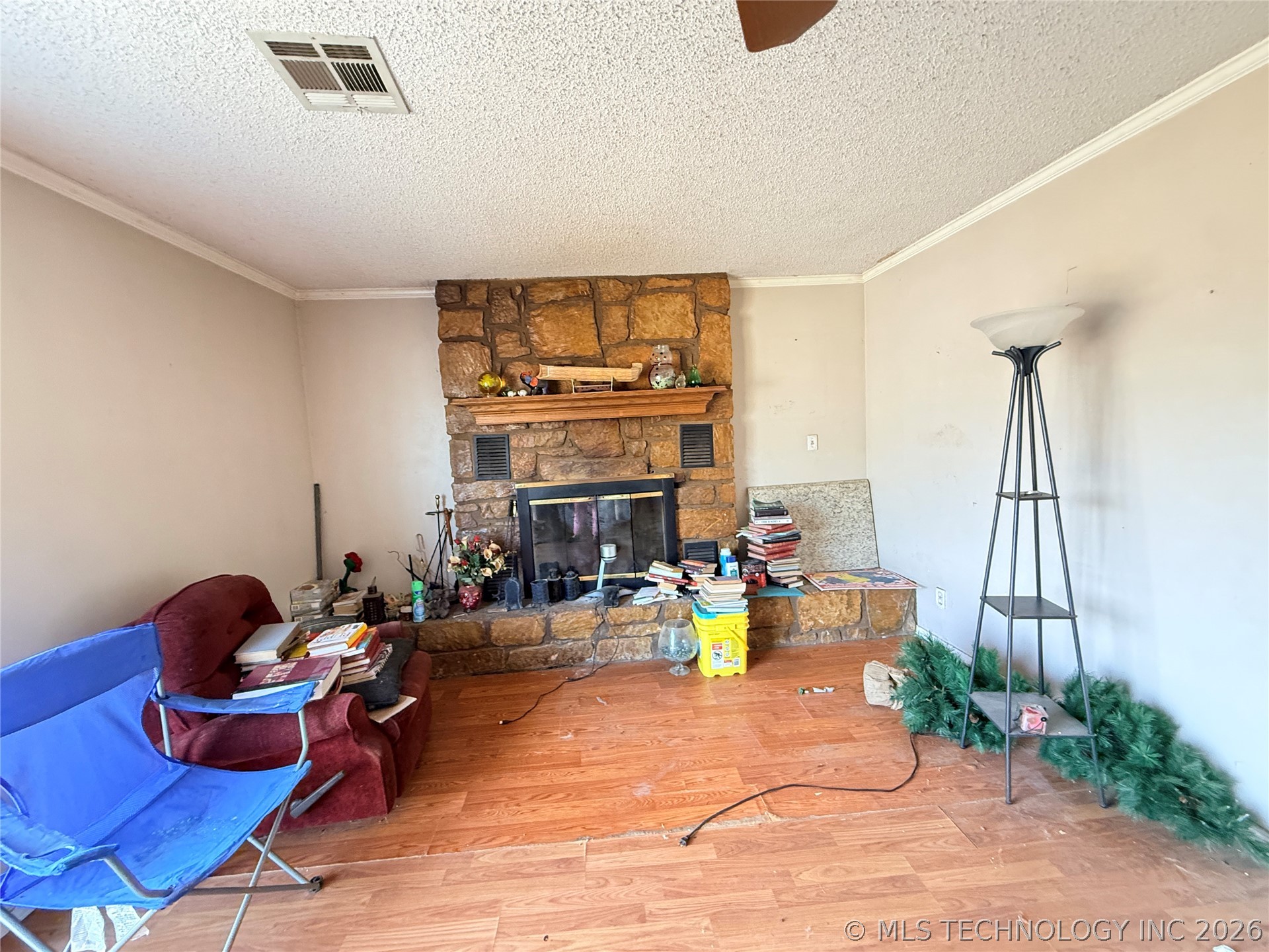 4825 S Lawton Avenue Property Photo 16
