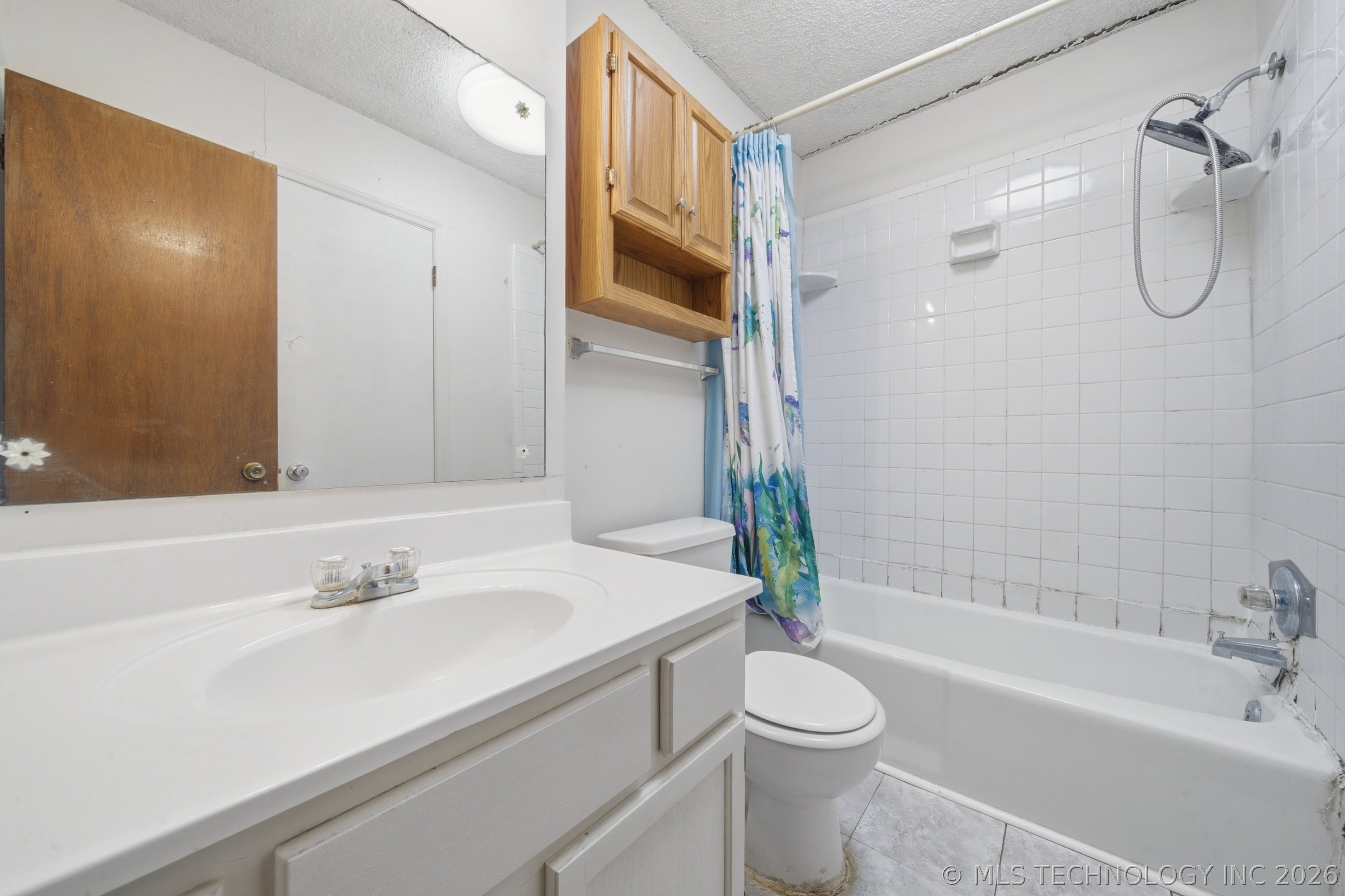11552 E 27th Court Property Photo 15