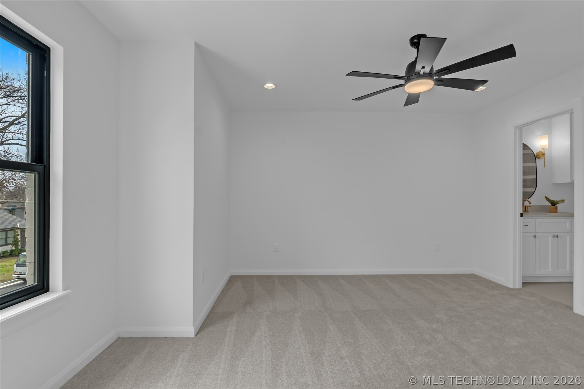 190 E Freeport Street Property Photo 65