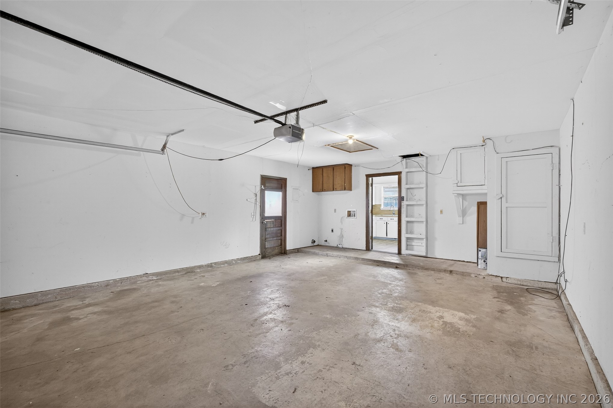 316 E Vicksburg Street Property Photo 27