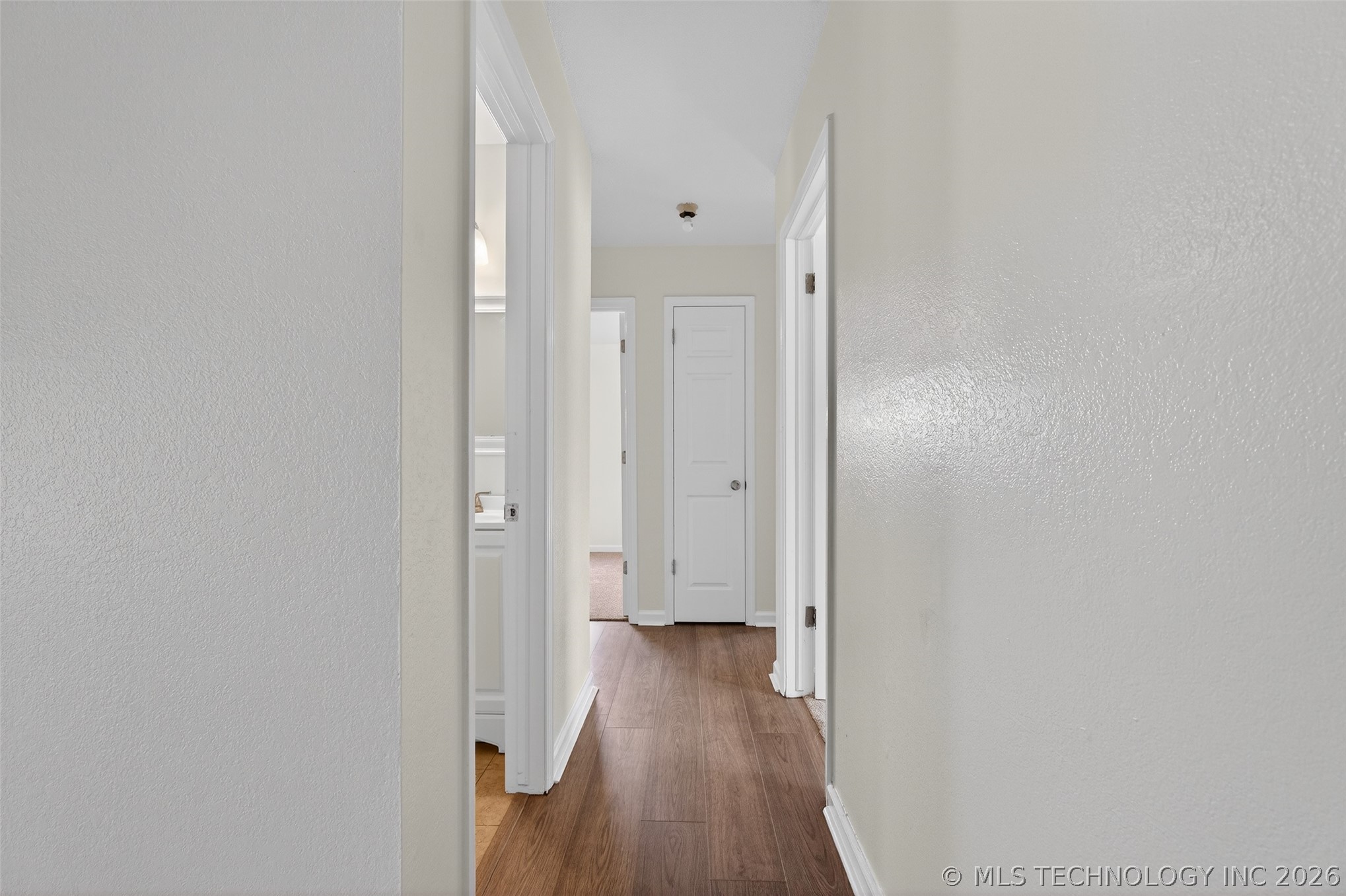 316 E Vicksburg Street Property Photo 28