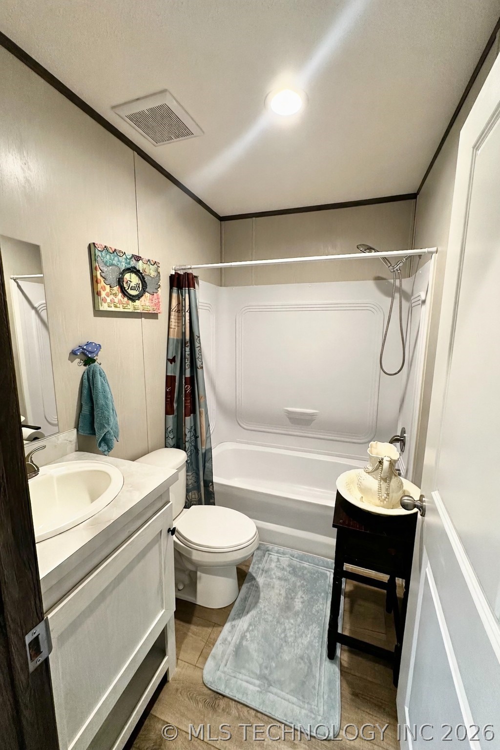 120 S 6th Street Property Photo 13