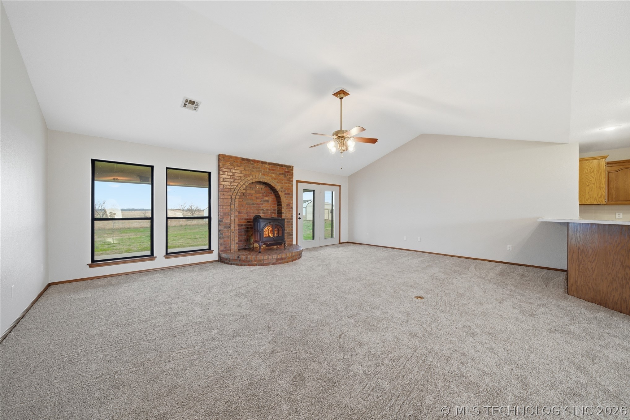 1144 S Mississippi Property Photo 7
