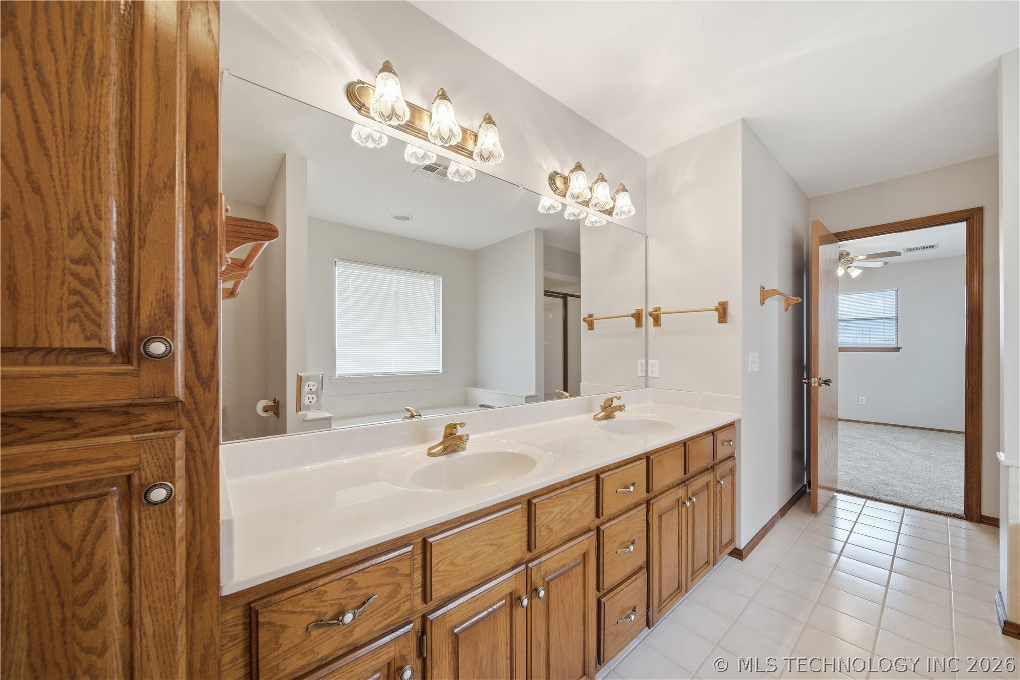 1144 S Mississippi Property Photo 15