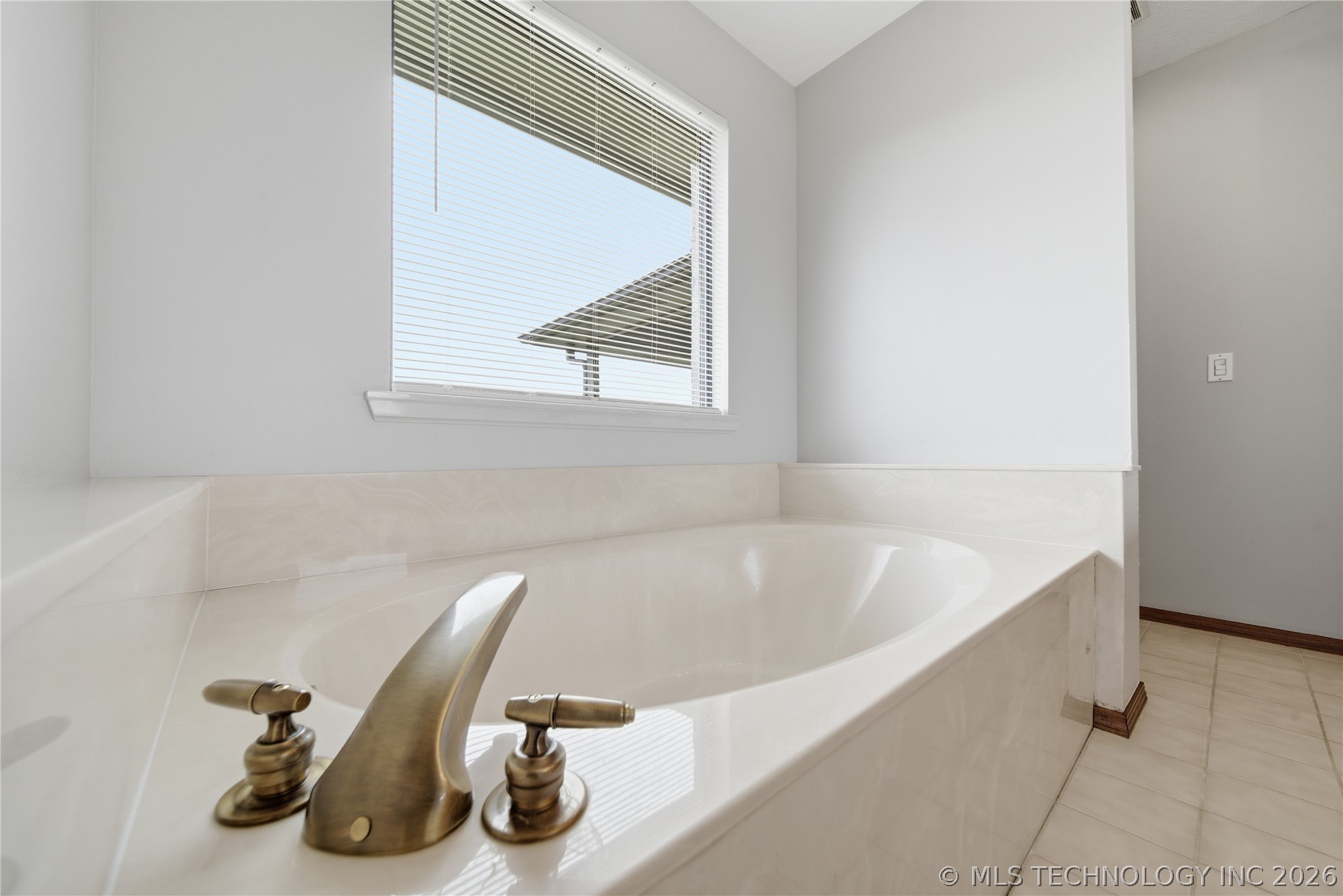 1144 S Mississippi Property Photo 16
