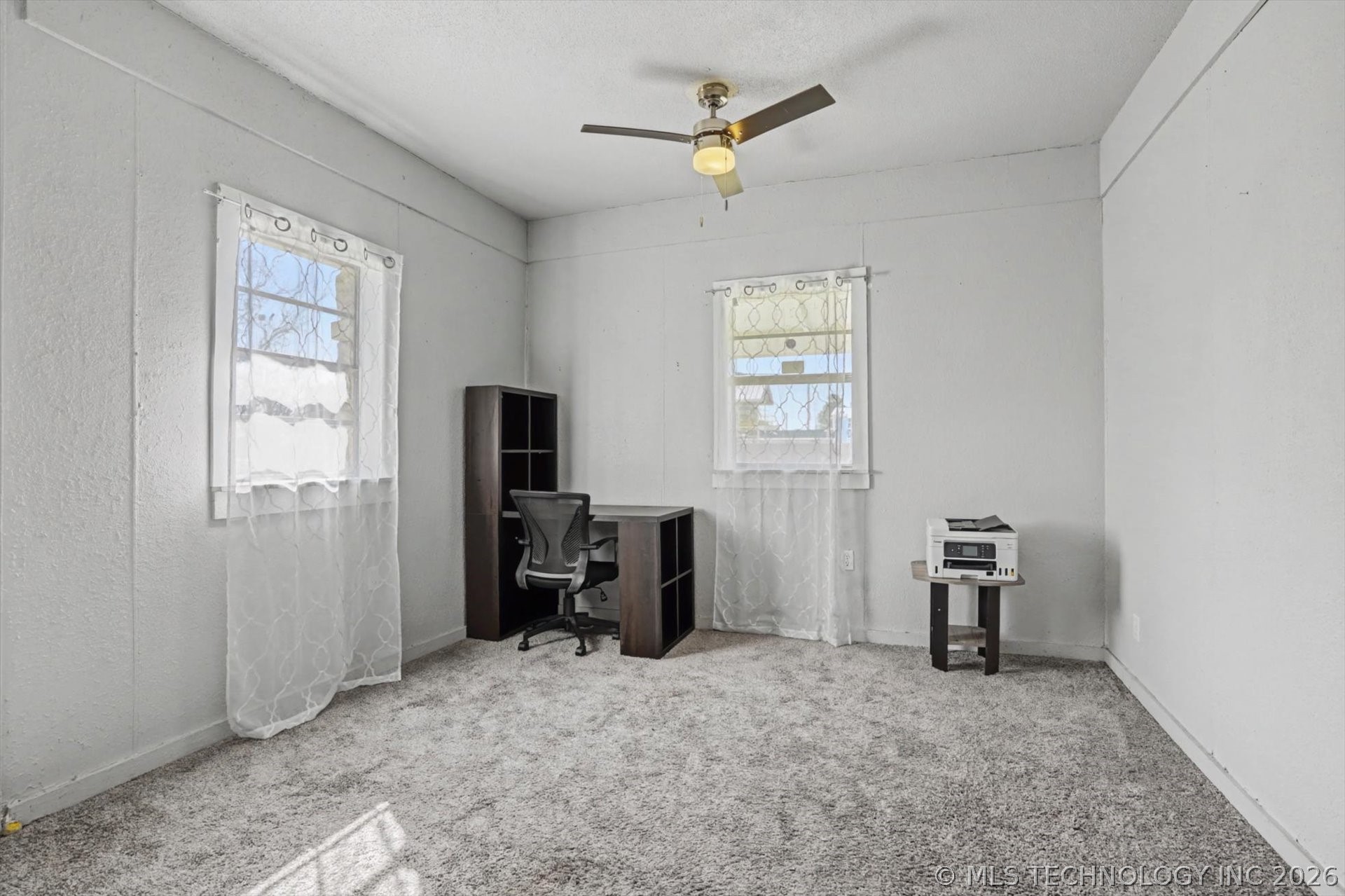 1169 N Atlanta Place Property Photo 12