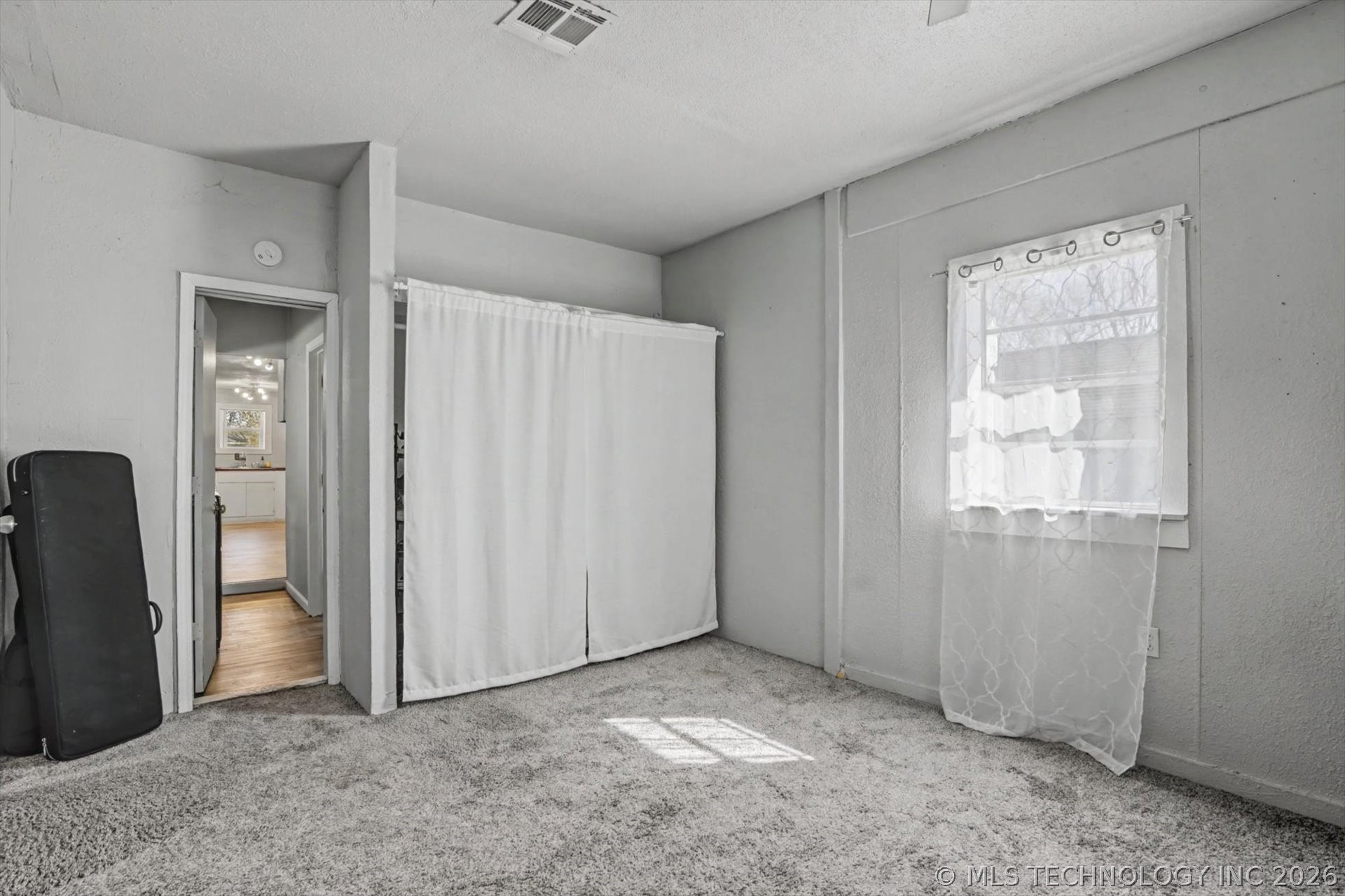 1169 N Atlanta Place Property Photo 13