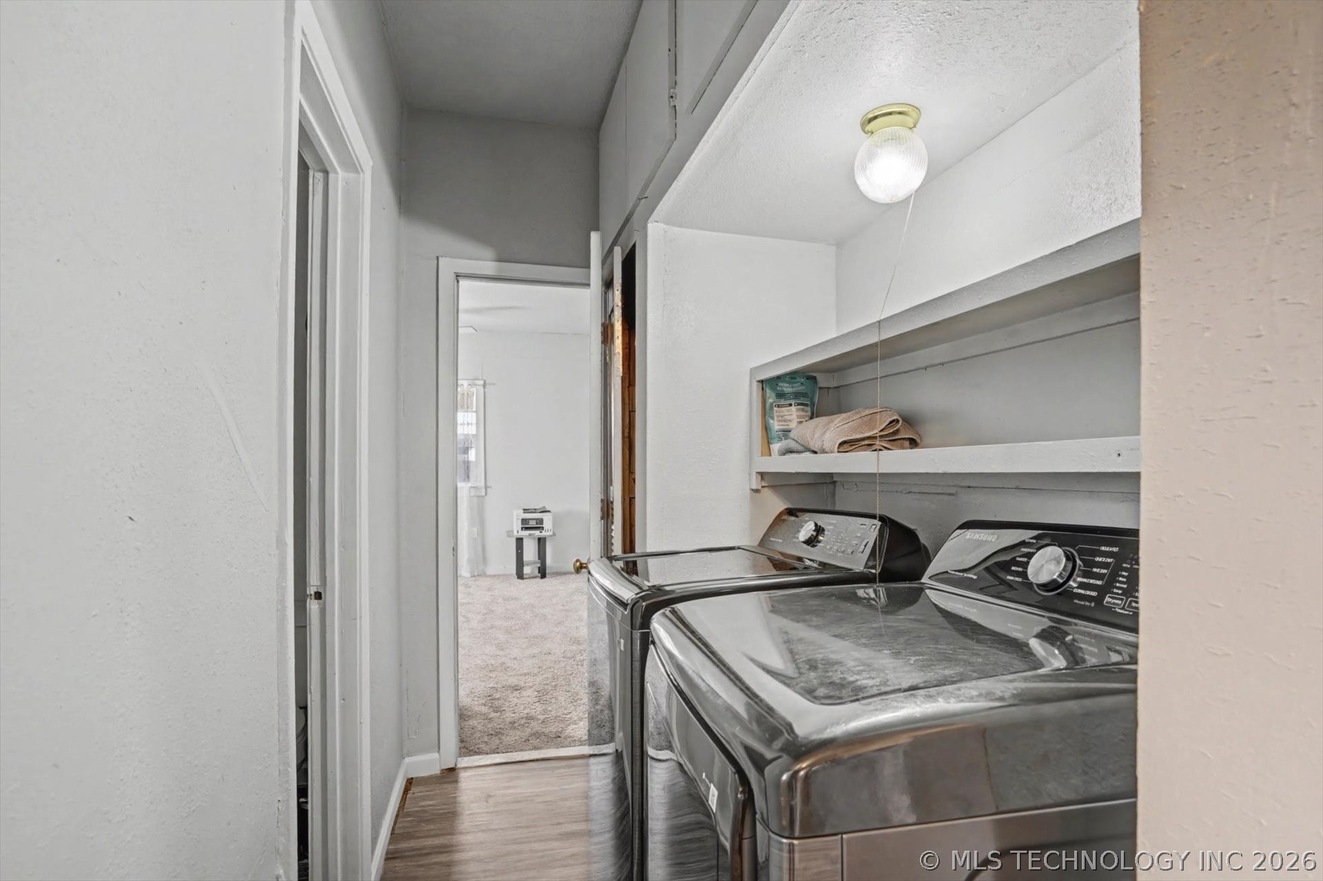 1169 N Atlanta Place Property Photo 16