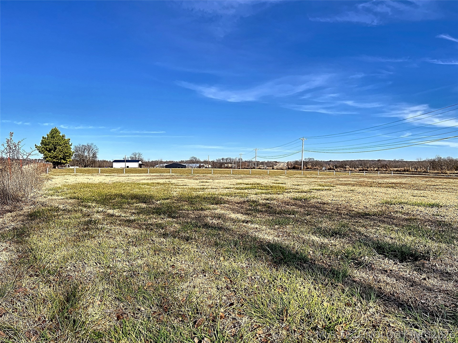 1998 W Allen Road Property Photo 11