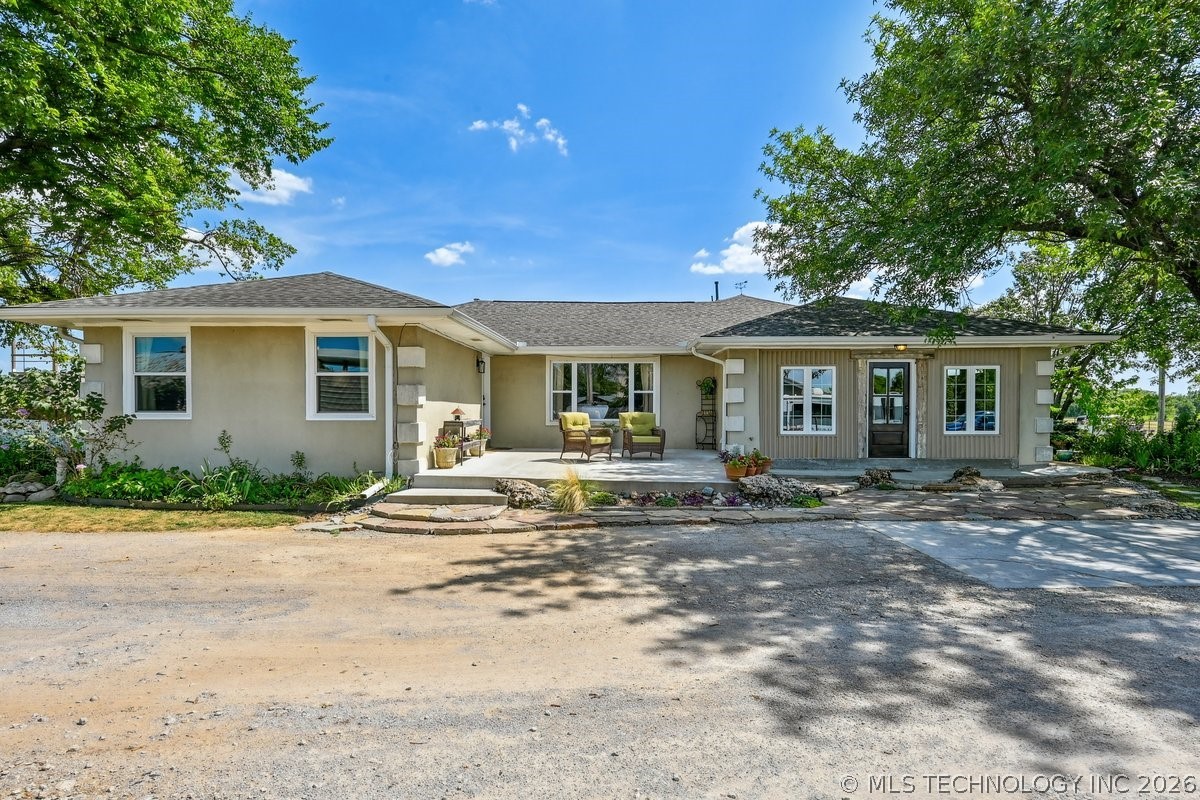 14223 N Memorial Drive Property Photo 1
