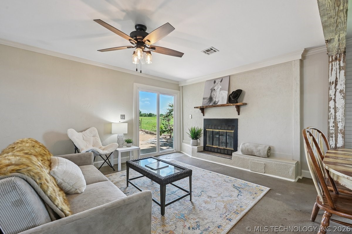 14223 N Memorial Drive Property Photo 13