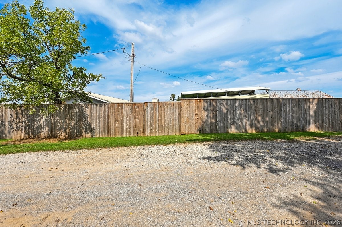 14223 N Memorial Drive Property Photo 71