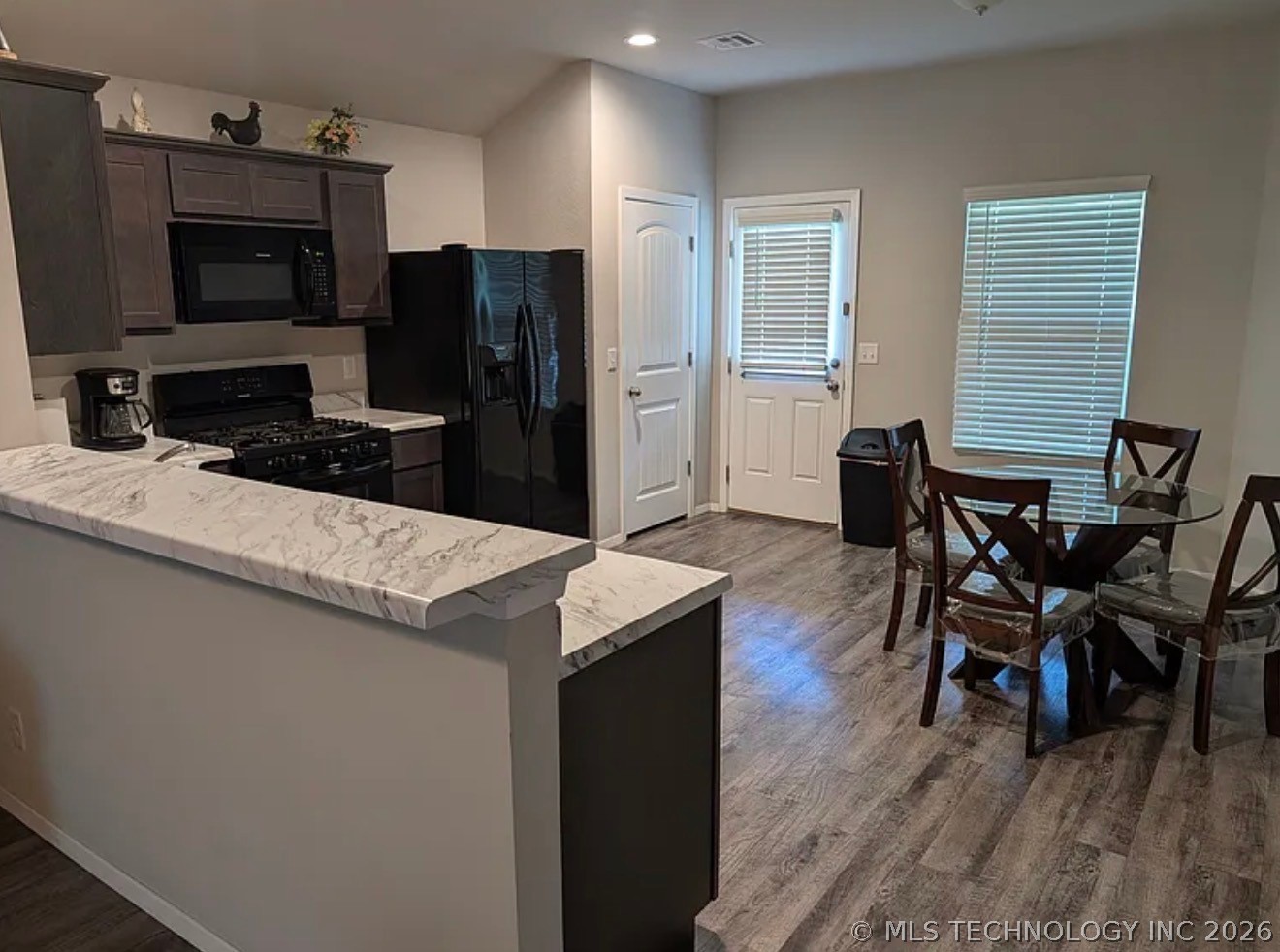 3727 S 151st East Avenue Property Photo 4