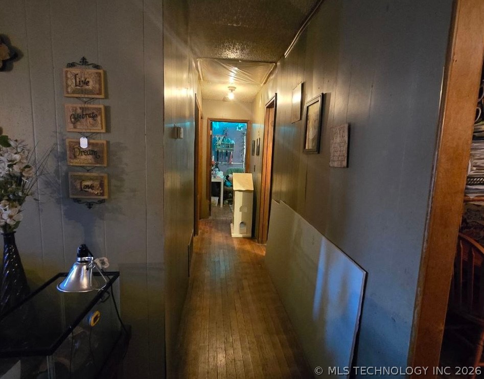 1869 S Armstrong Avenue Property Photo 6