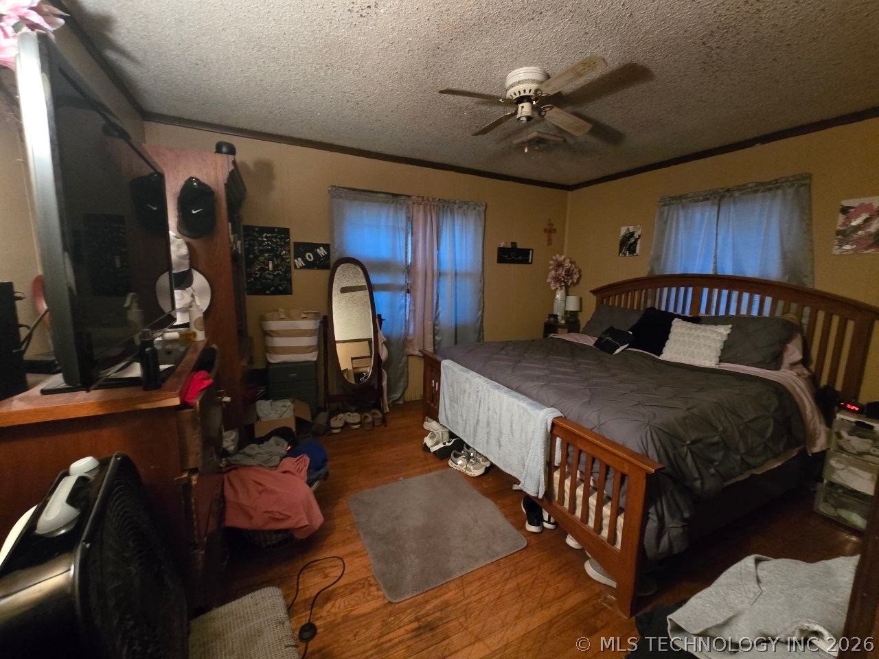 1869 S Armstrong Avenue Property Photo 13
