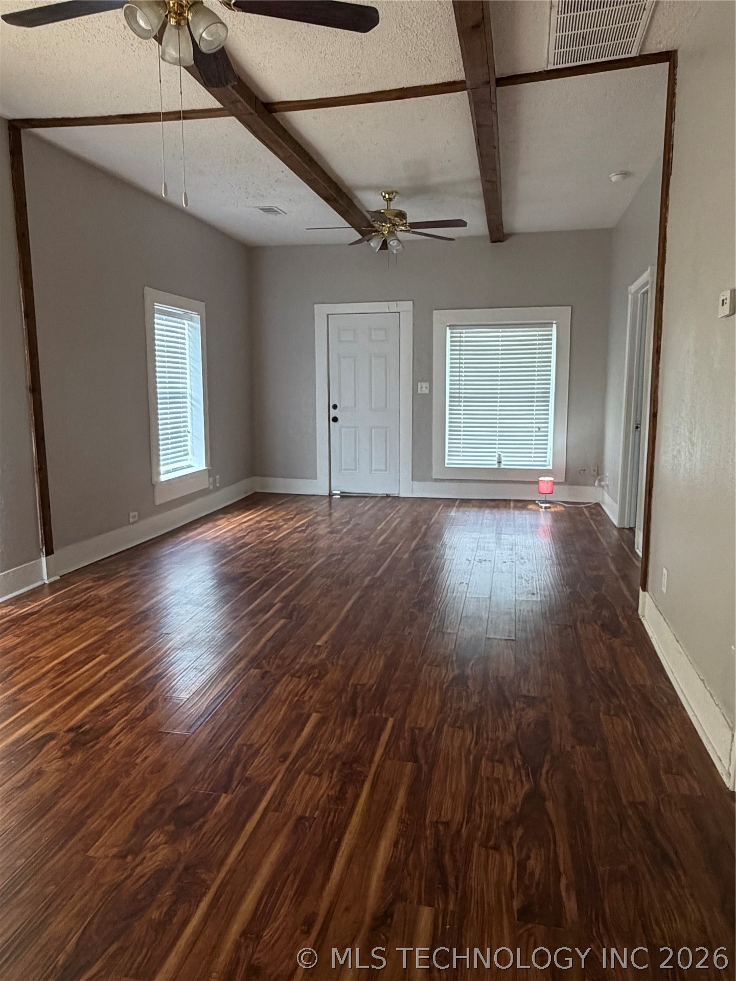 318 N Ash Avenue Property Photo 2